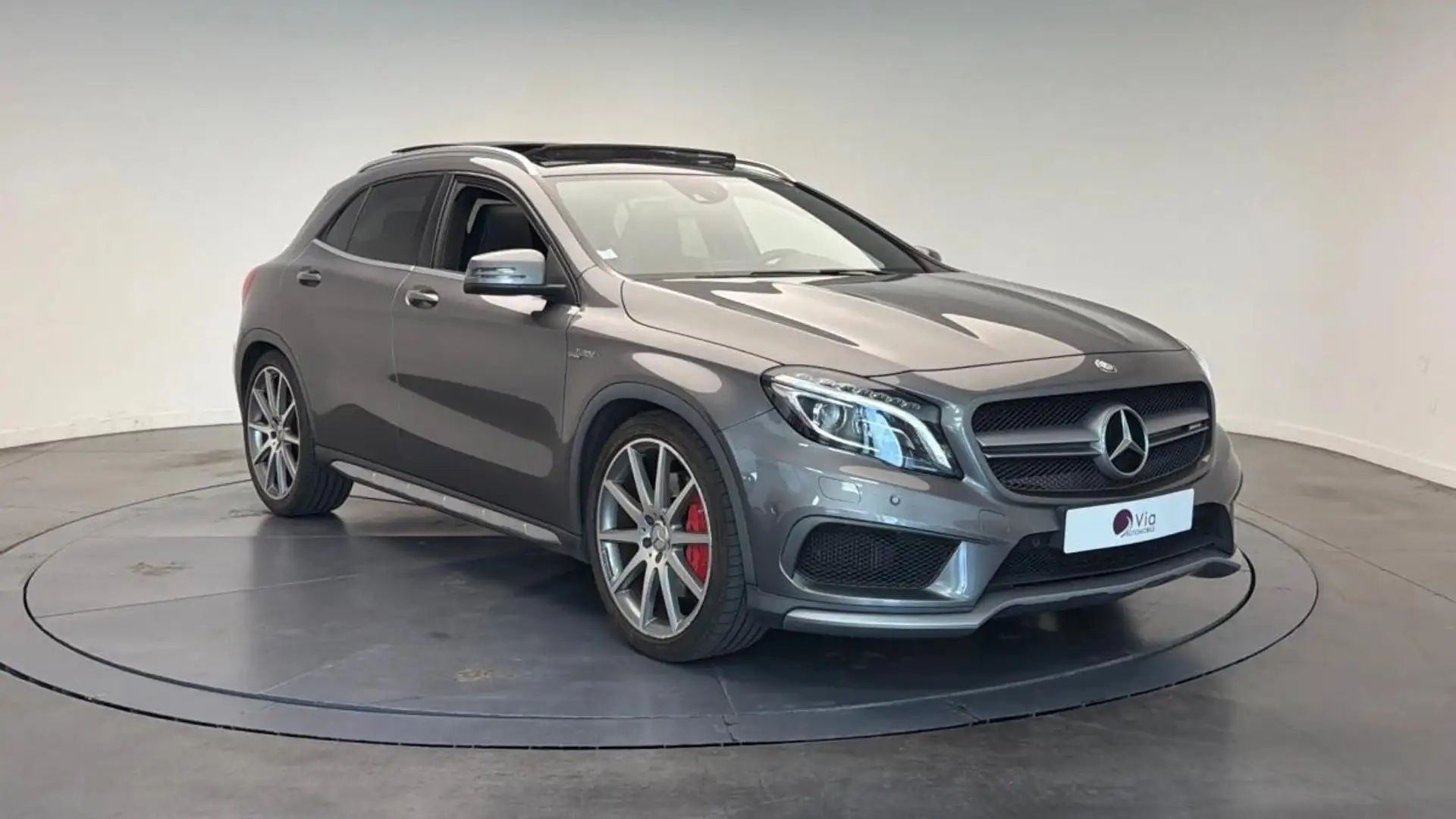 Mercedes-Benz GLA 45 AMG 45 360 AMG 4MATIC SPEEDSHIFT / Entretien complet / Toit ouvrant - 2