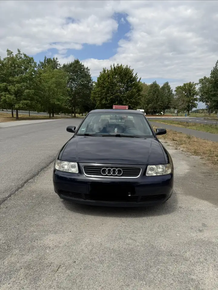 Audi A3 1.6 Ambiente, foto 1