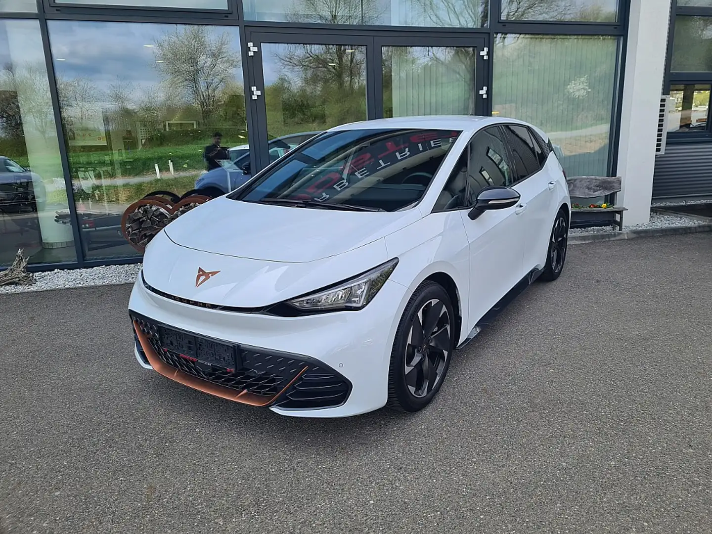 CUPRA Born 77kWh e-Boost Blanc - 2