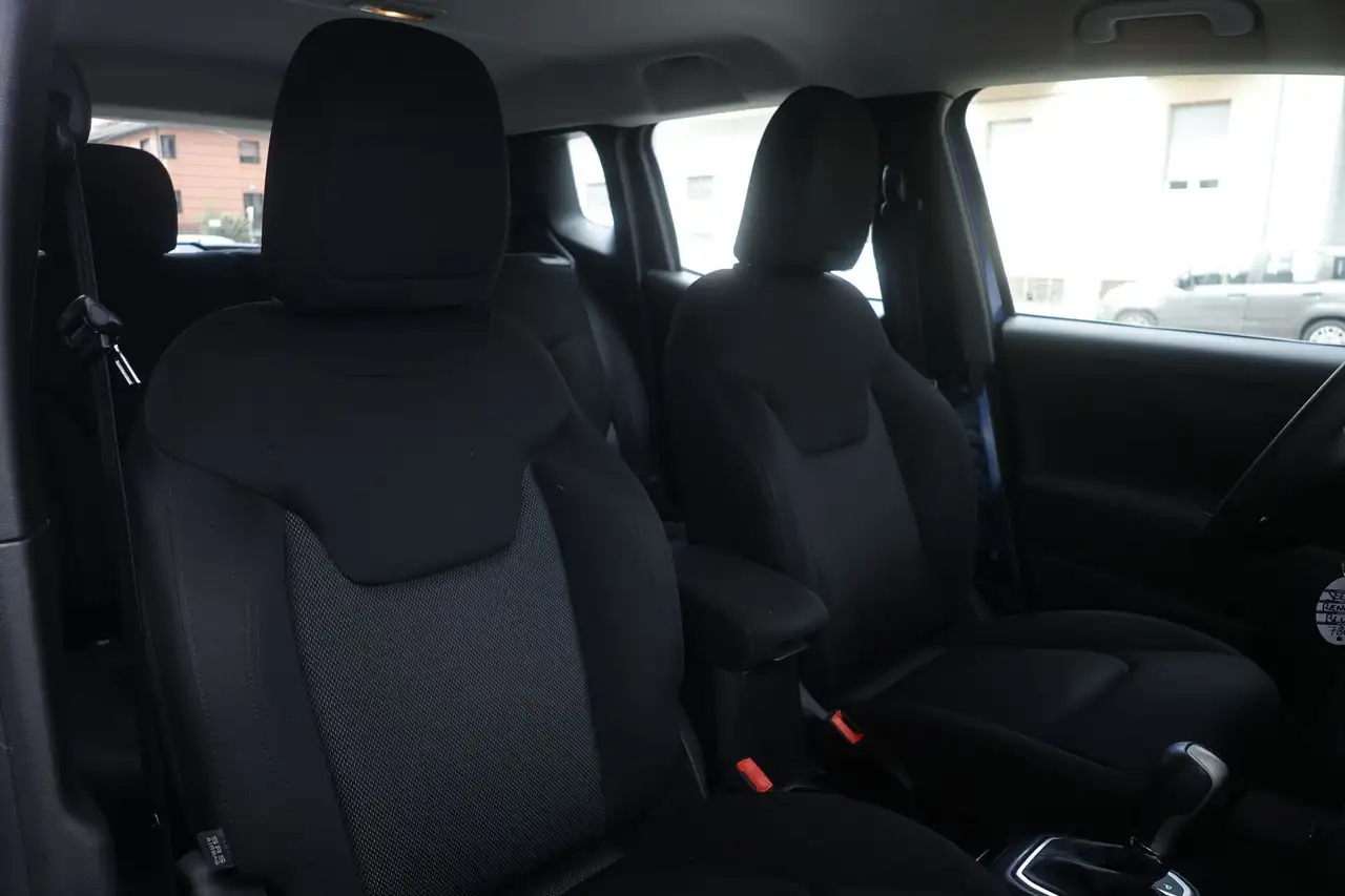 Jeep Renegade 1.6 MJet DDCT 120cv Limited 88KW ANNO 2020, миниатюра 6