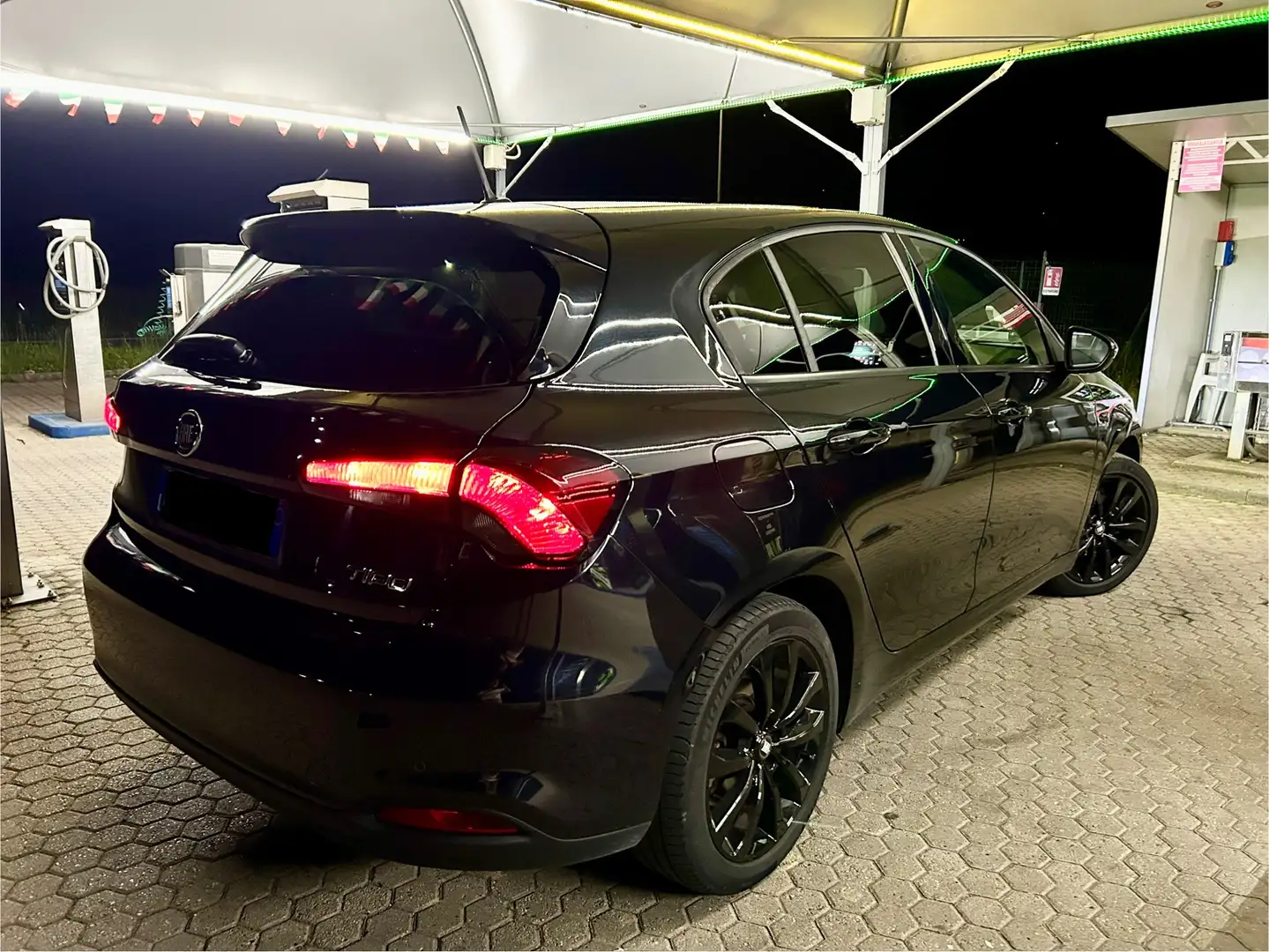 Fiat Tipo 5p 1.4 tjt S-Design Gpl 120cv Nero - 2