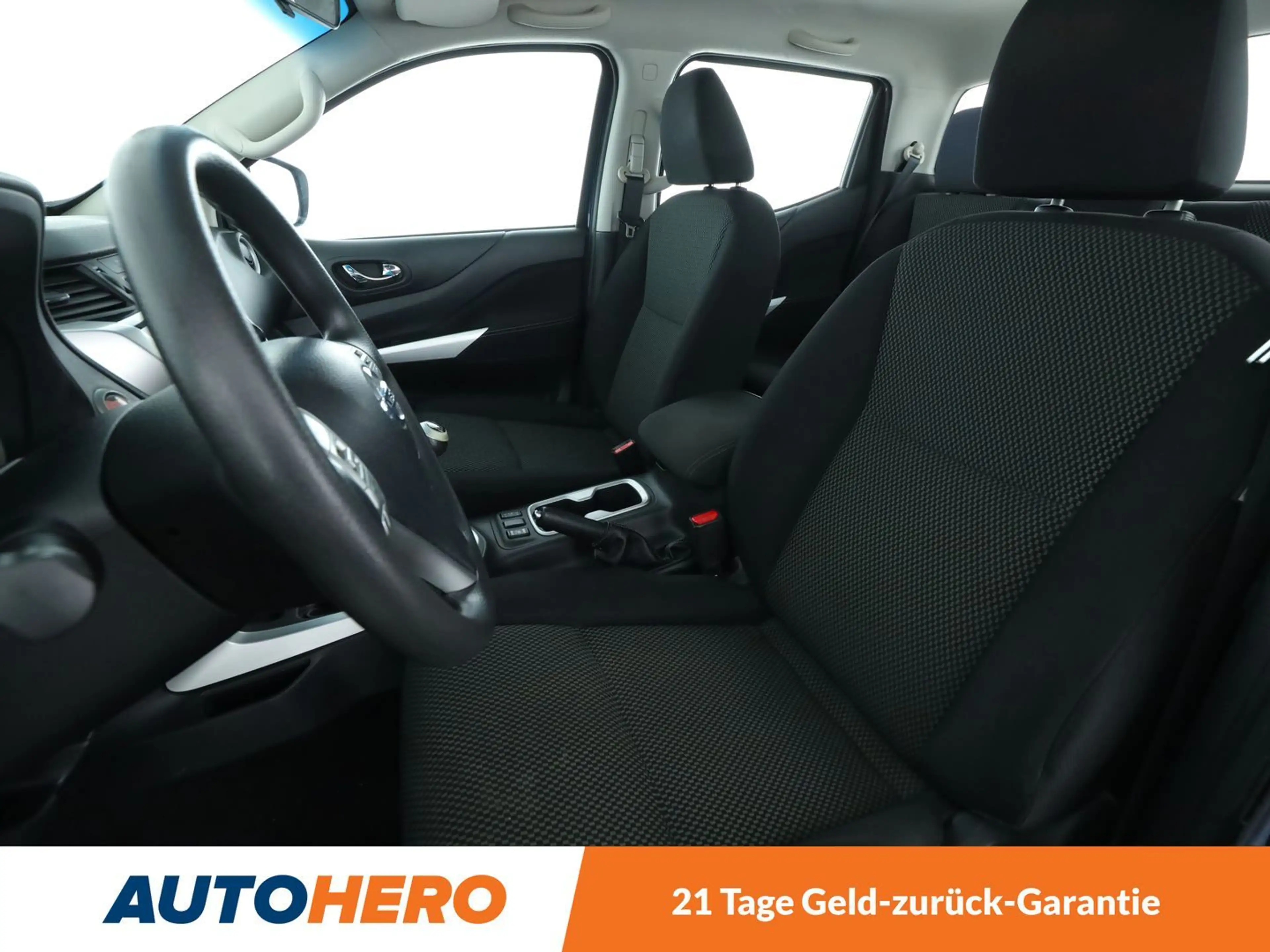 Nissan NP300 2.3 dCi Acenta Double Cab 4x4 *TEMPO*SHZ*KLIMA* — photo 10