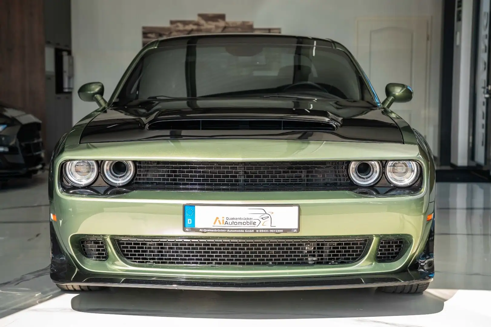 Dodge Challenger 6,4 SCAT PACK PLUS WIDE BODY ADRENALI Grün - 2