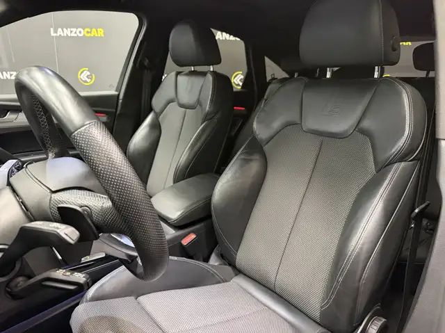 Audi Q5 view 15