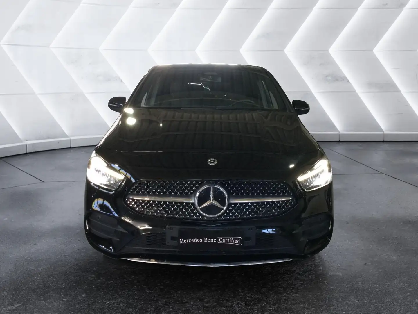 Mercedes-Benz B 180 B 180 d Automatic AMG Line Advanced Plus Nero - 2