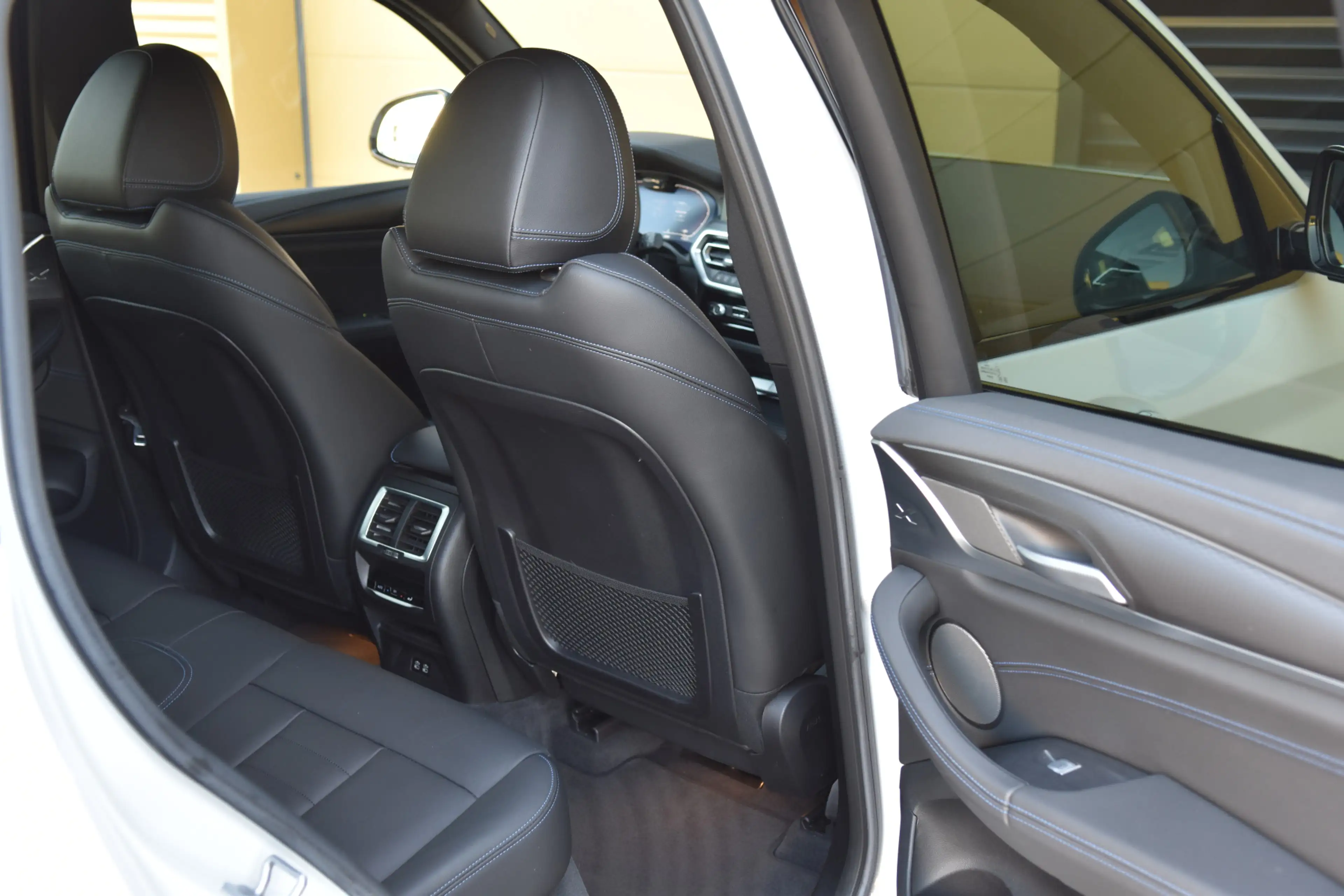 BMW iX3 High Executive 80 kWh * M-Sport * Panoramadak * He — photo 13