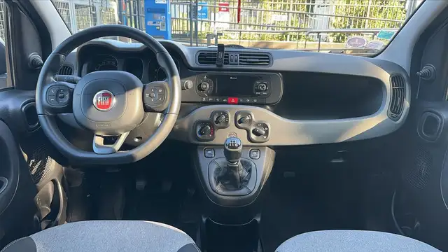 Fiat Panda view 11