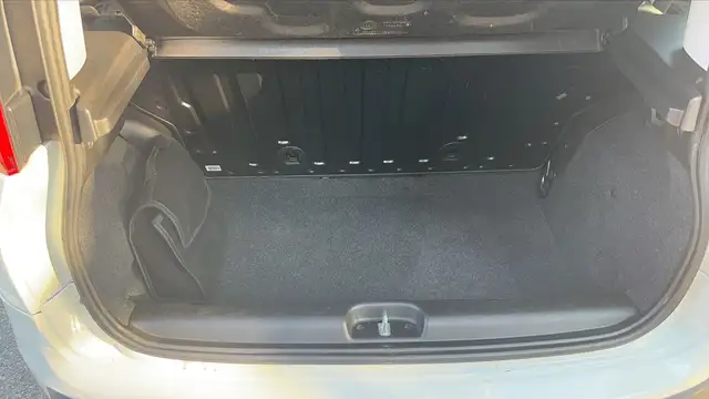 Fiat Panda view 14