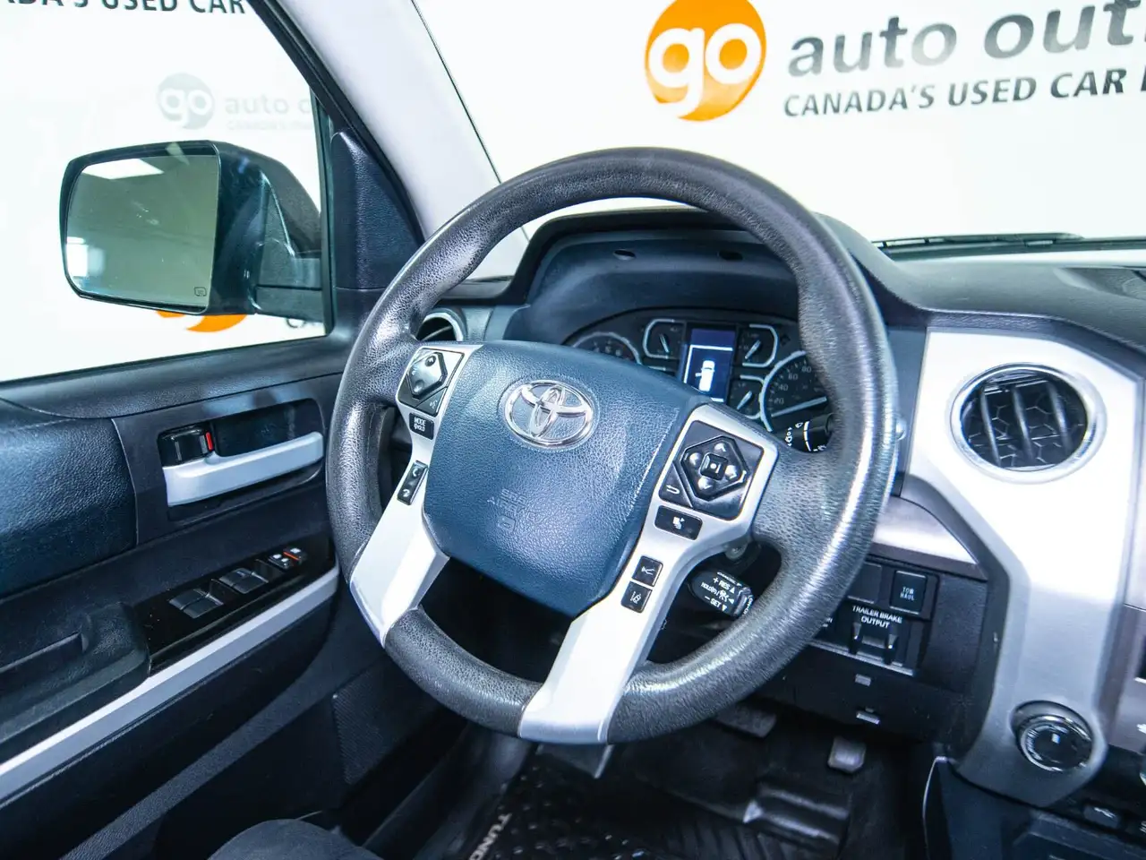 Toyota Tundra photo Toyota Tundra