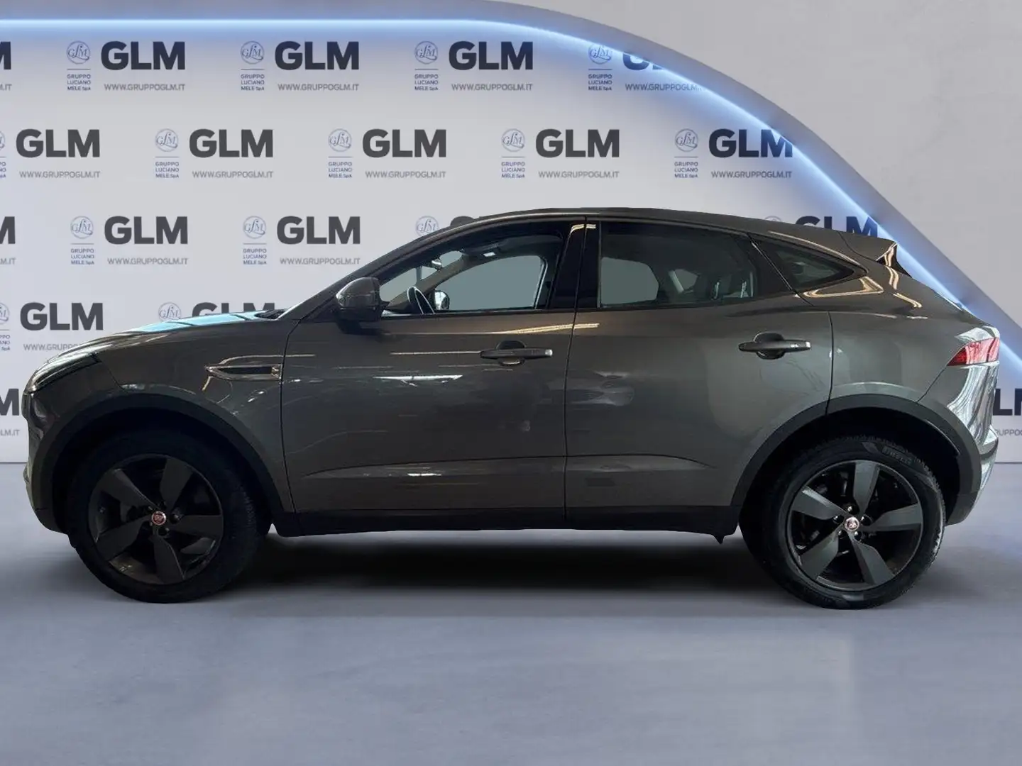 Jaguar E-Pace 2.0D 150 CV Grigio - 2