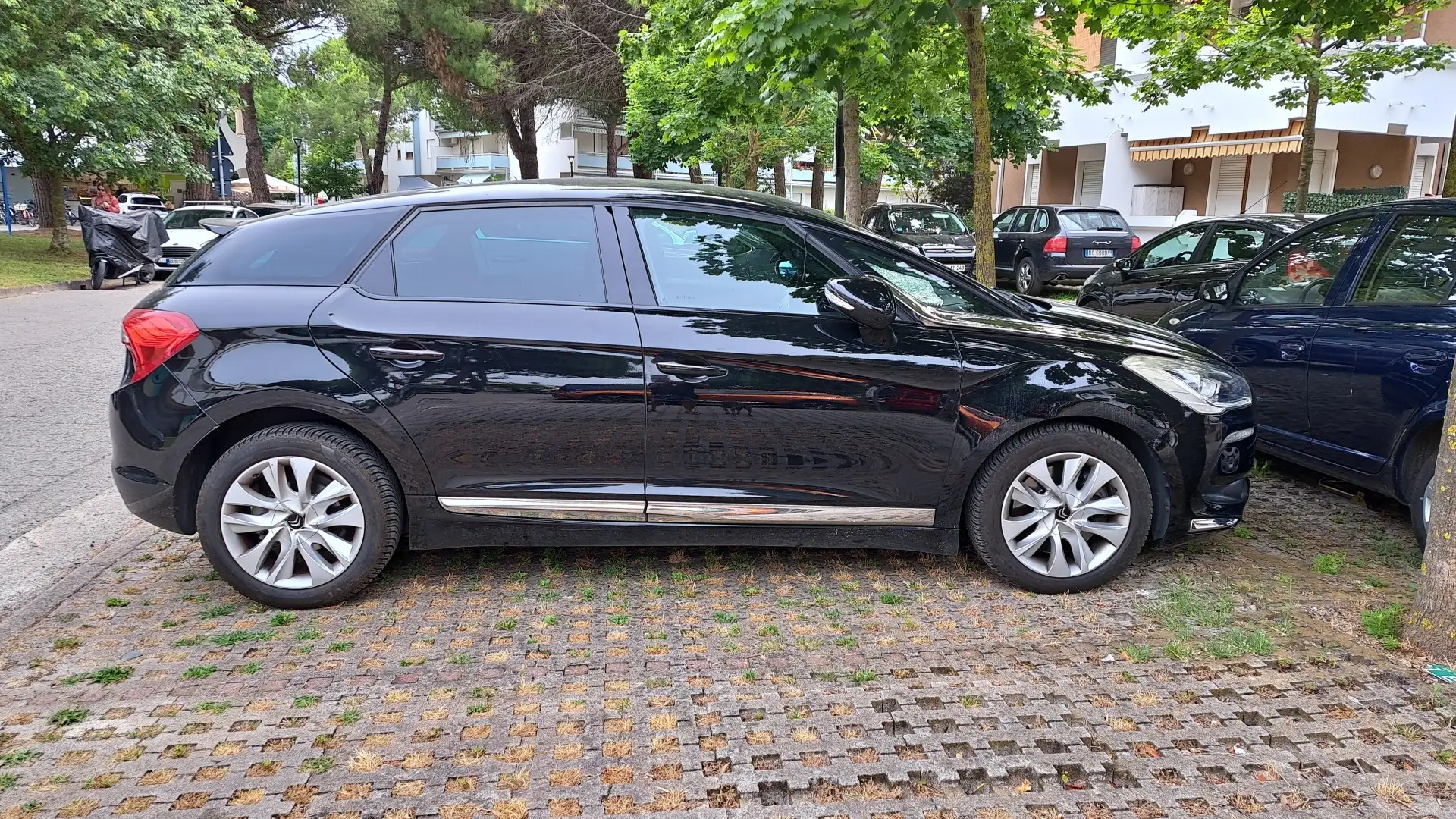Citroen DS5 2.0 hdi Pure Pearl 160cv - 2