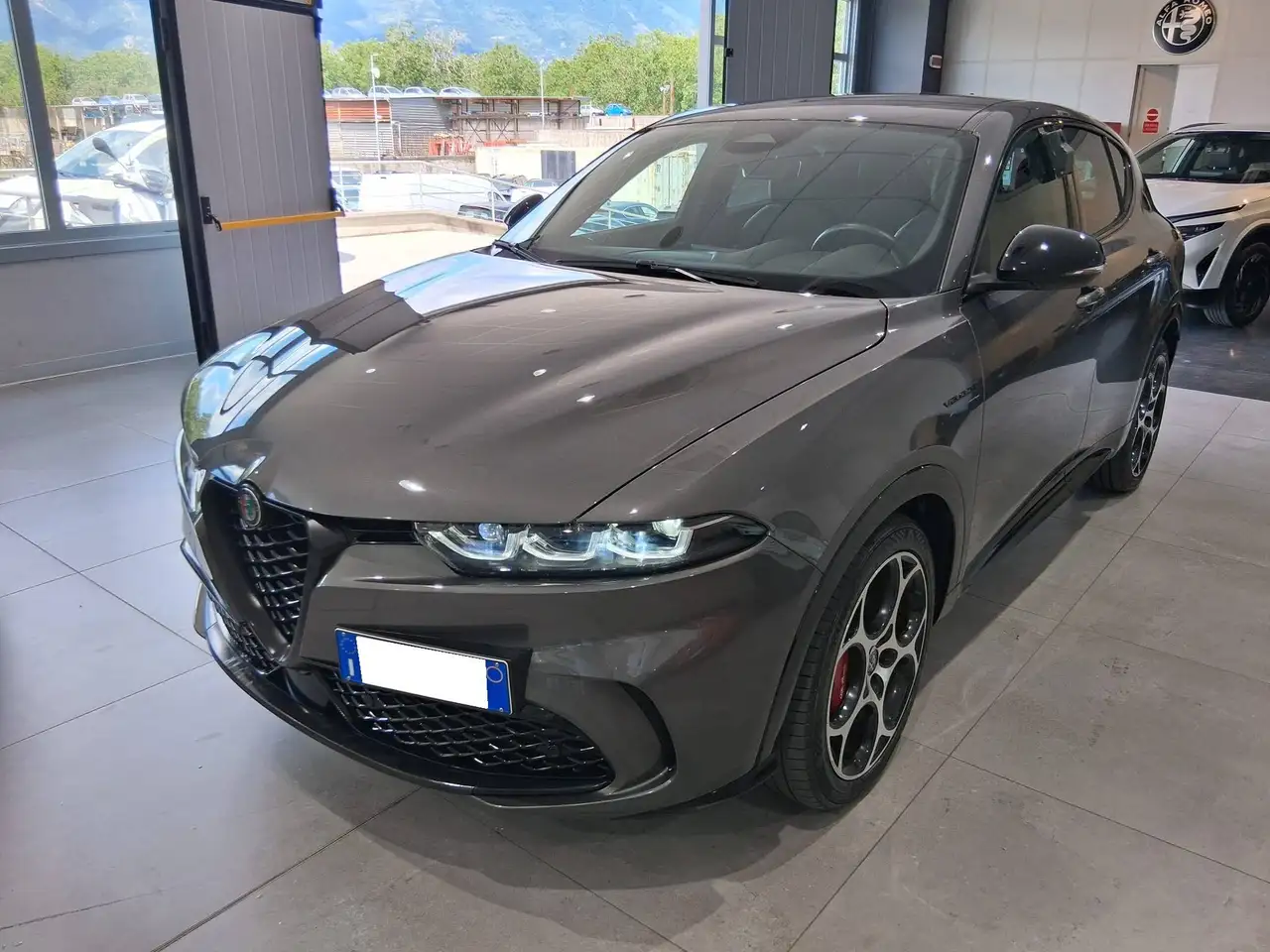 Alfa Romeo Tonale 2024