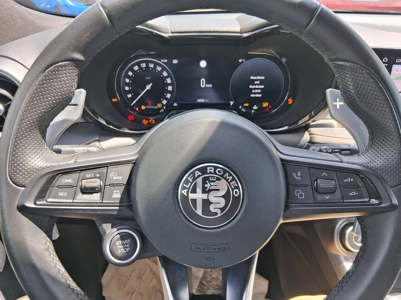 Alfa Romeo Tonale 2024 — фото 12