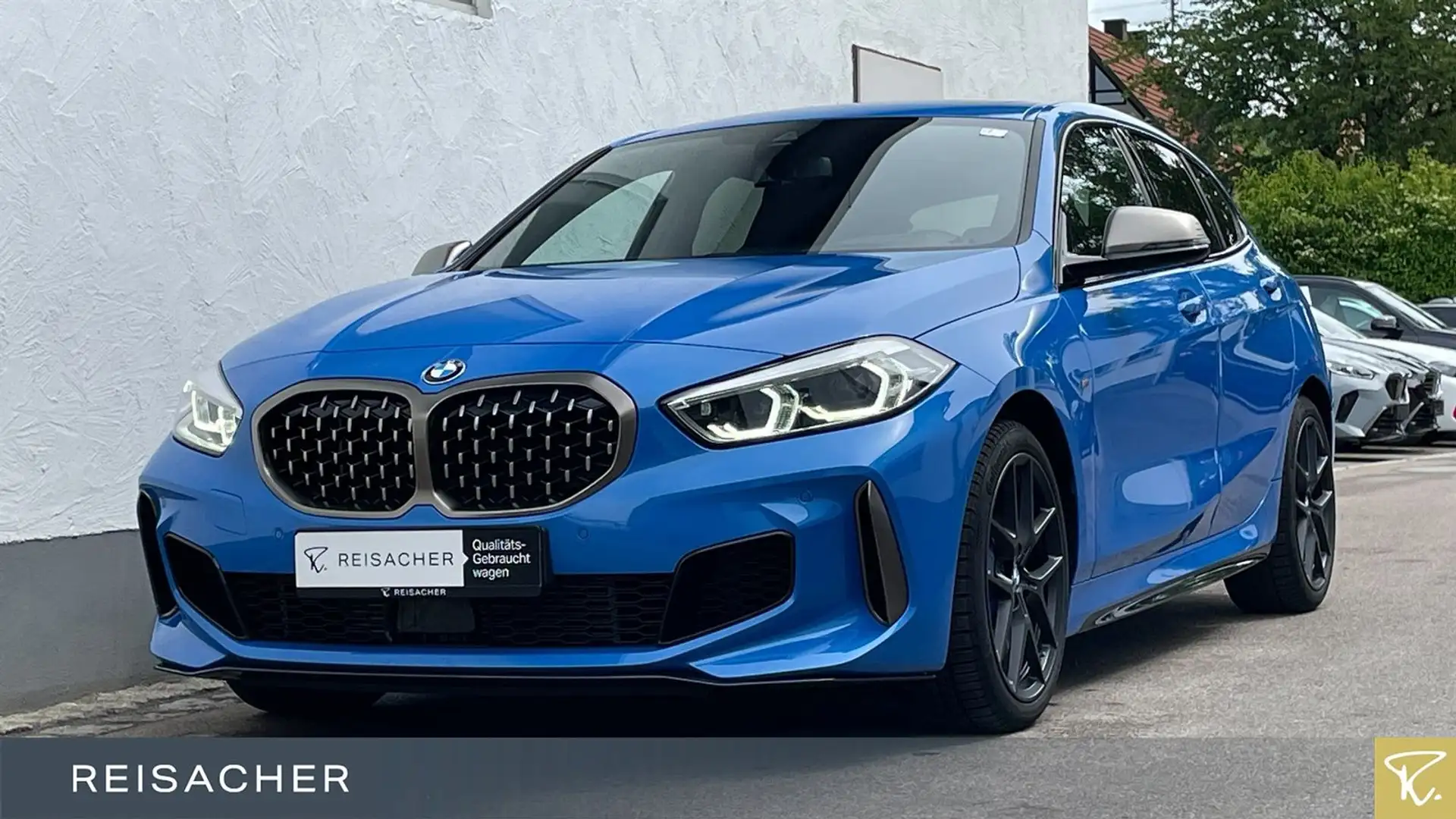 BMW 135 i A xDrive LCProf M-Sitze HUD Pano adaptLED Bleu - 1