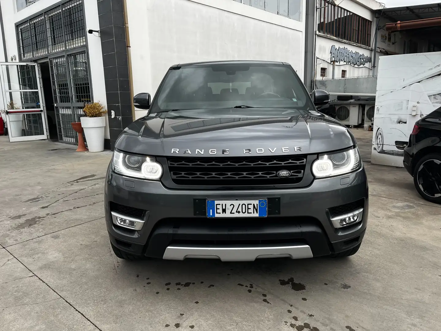 Land Rover Range Rover Sport Range Rover Sport II 2014 sdV6 HSE Dynamic Grijs - 2