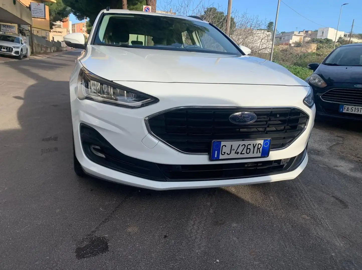 Ford Focus Focus V 2022 SW SW 1.5 ecoblue Business 120cv auto Bianco - 2