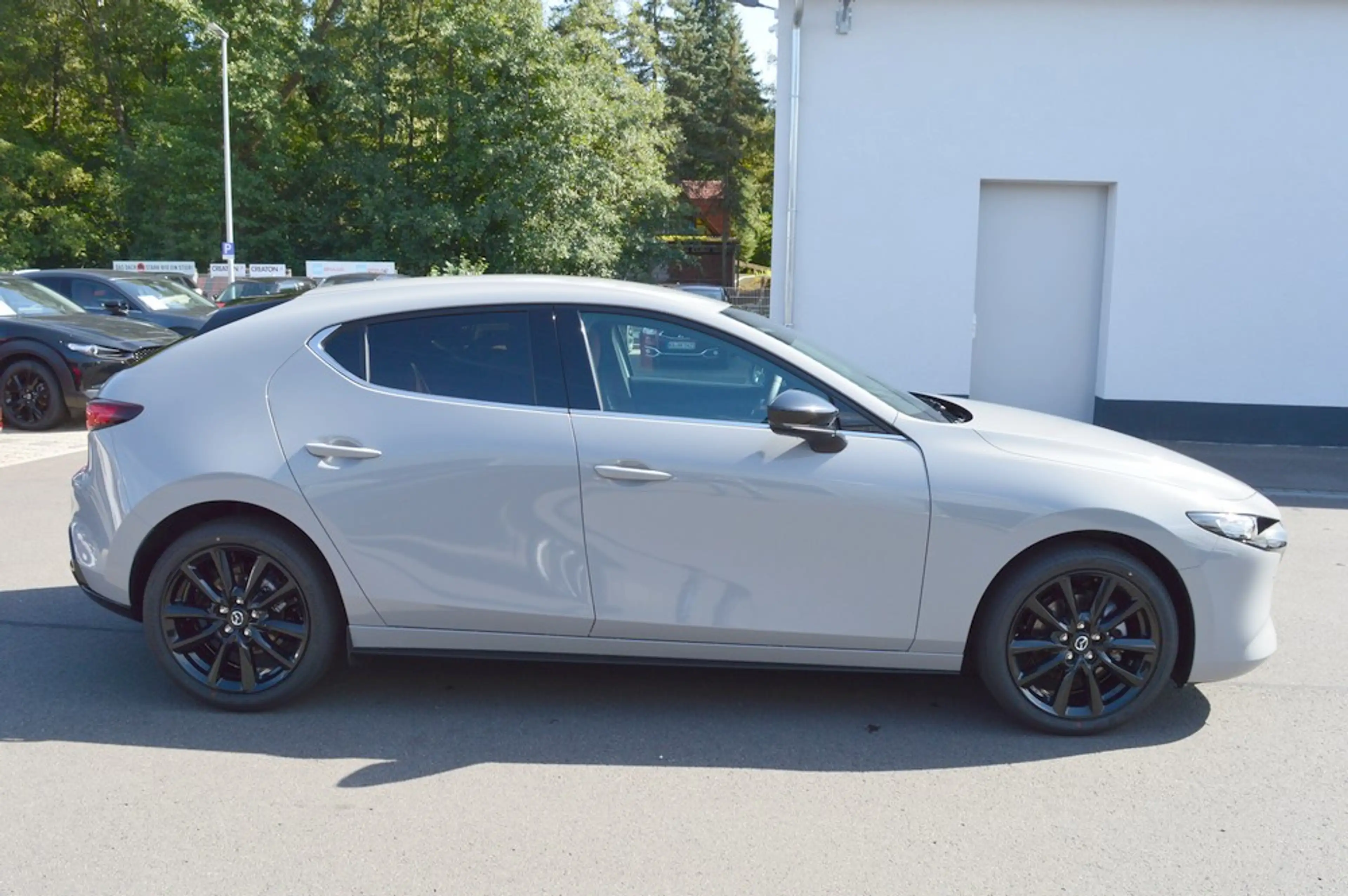 Mazda 3 e-SKYACTIV-G 140 HYBRID NAGISA AT *Leder+LED+3xPDC — photo 6