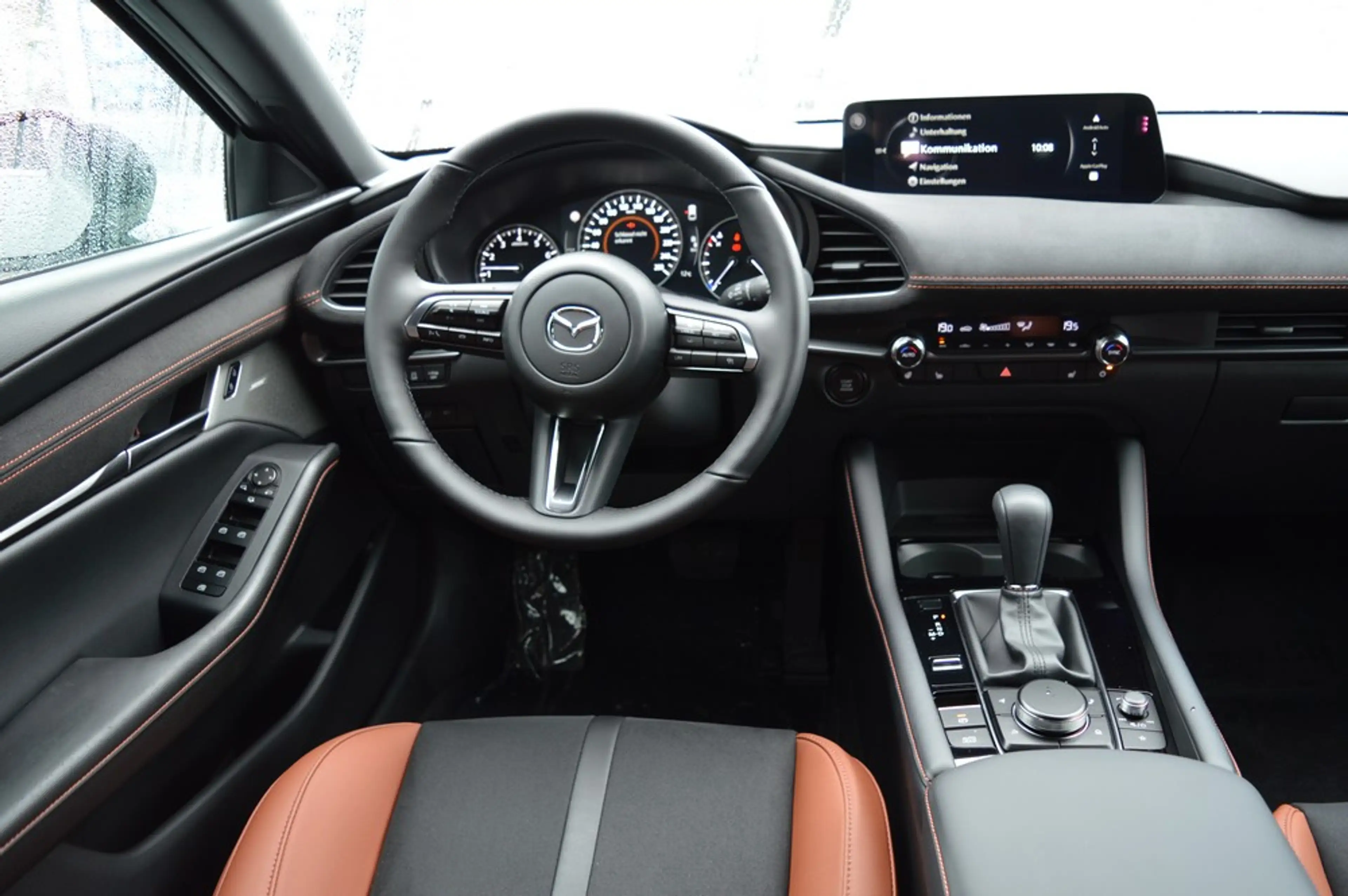 Mazda 3 e-SKYACTIV-G 140 HYBRID NAGISA AT *Leder+LED+3xPDC — photo 10