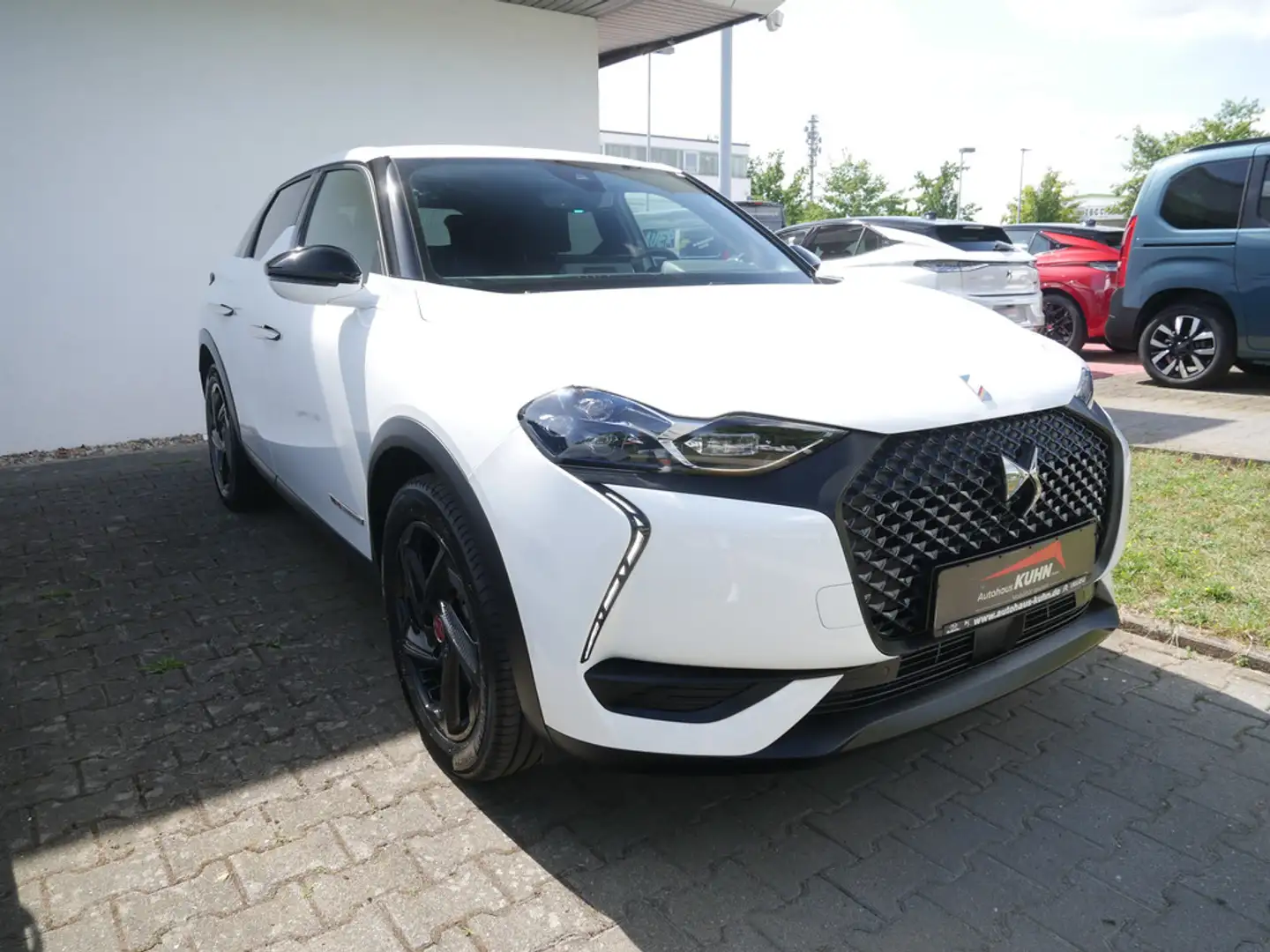 DS Automobiles DS 3 Crossback E-Tense Perfomance Line NAVI Weiß - 2