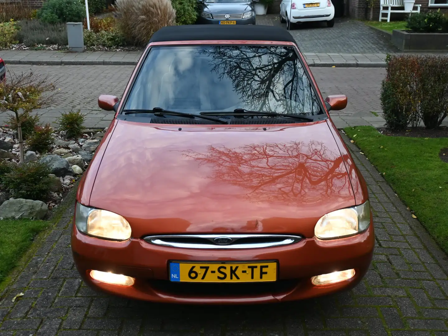 Ford Escort Cabriolet Oranžová - 2