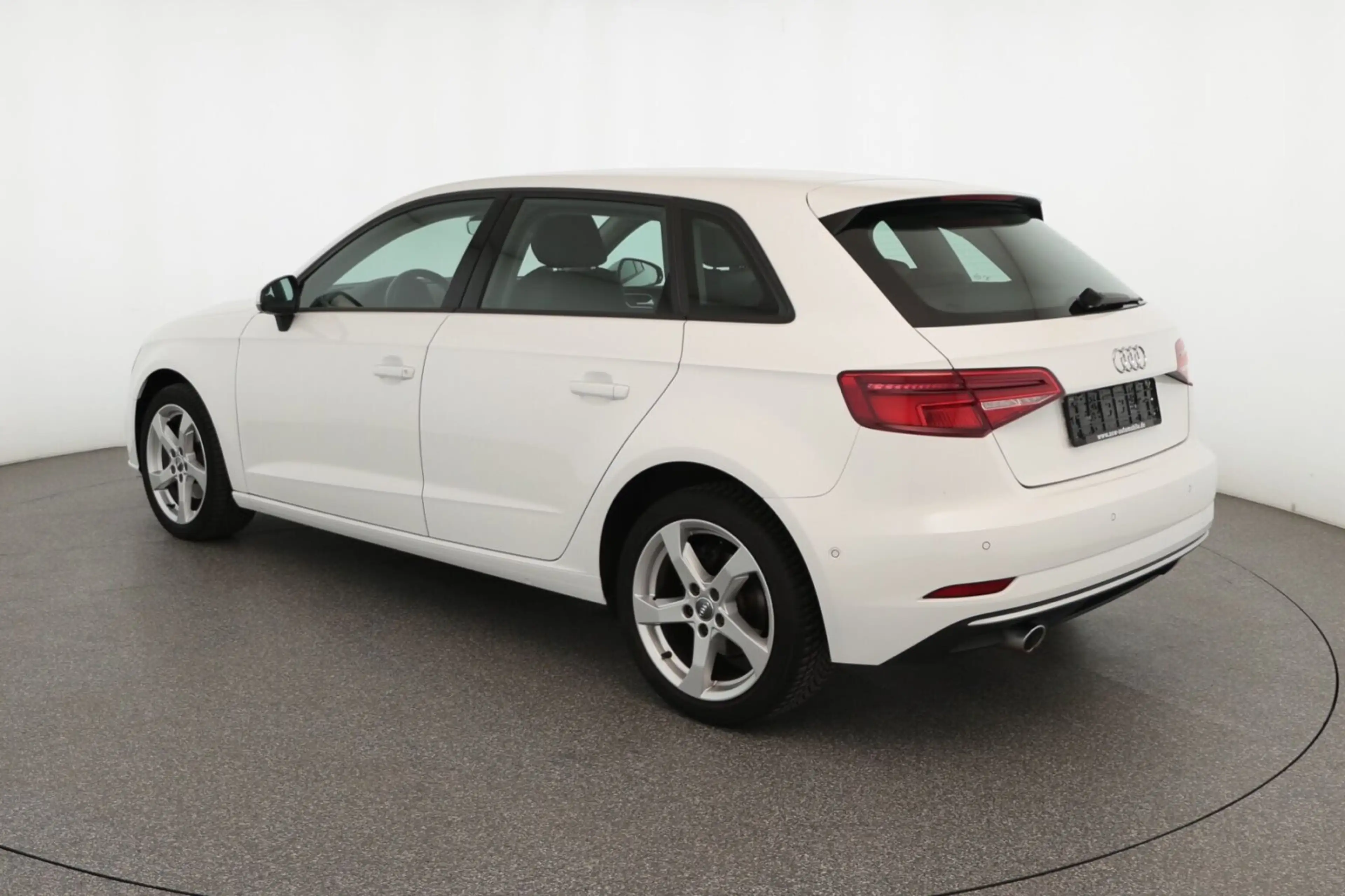 Audi A3 A3 Sportback 30 TDI sport LED+SHZ+RFK+TEMP+ — photo 5