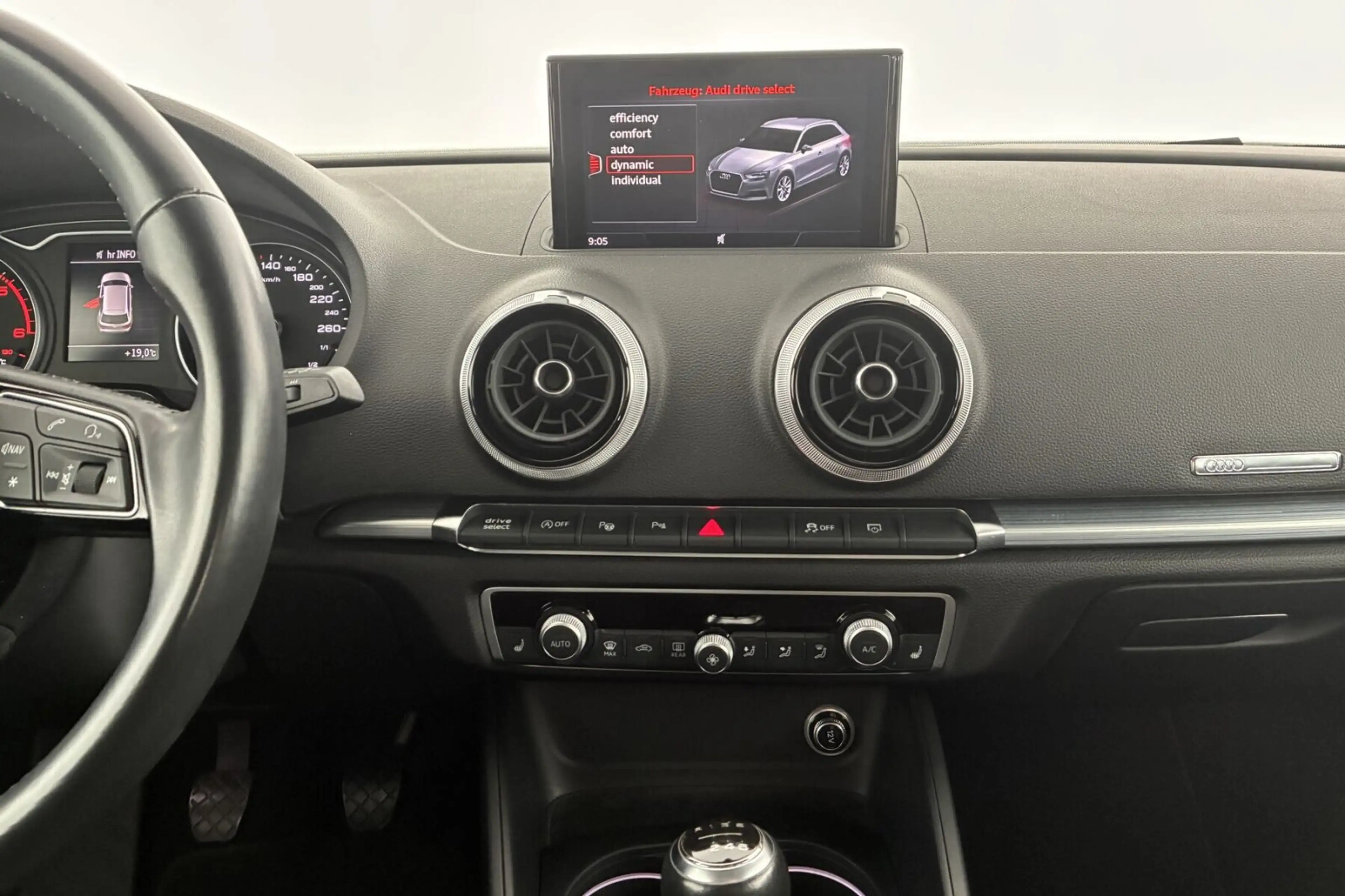 Audi A3 A3 Sportback 30 TDI sport LED+SHZ+RFK+TEMP+ — photo 14
