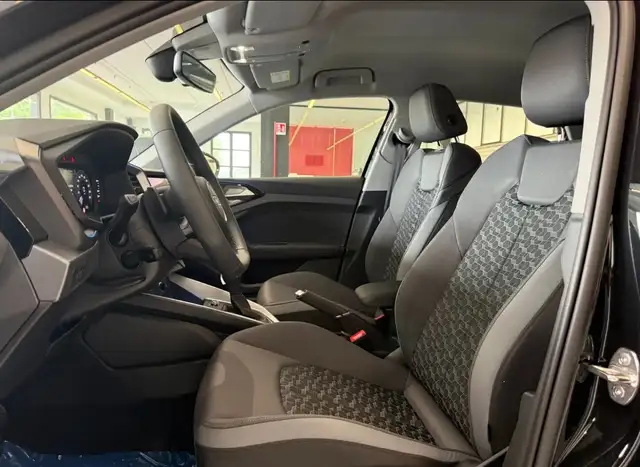 Audi A1 view 4