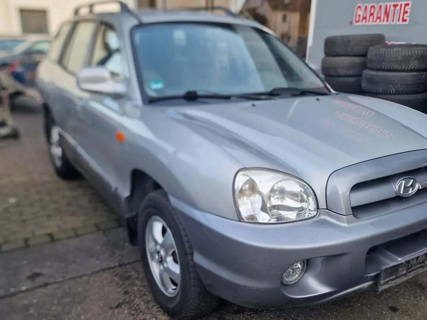 Hyundai SANTA FE 2.4 GLS (4WD) Šedá - 2