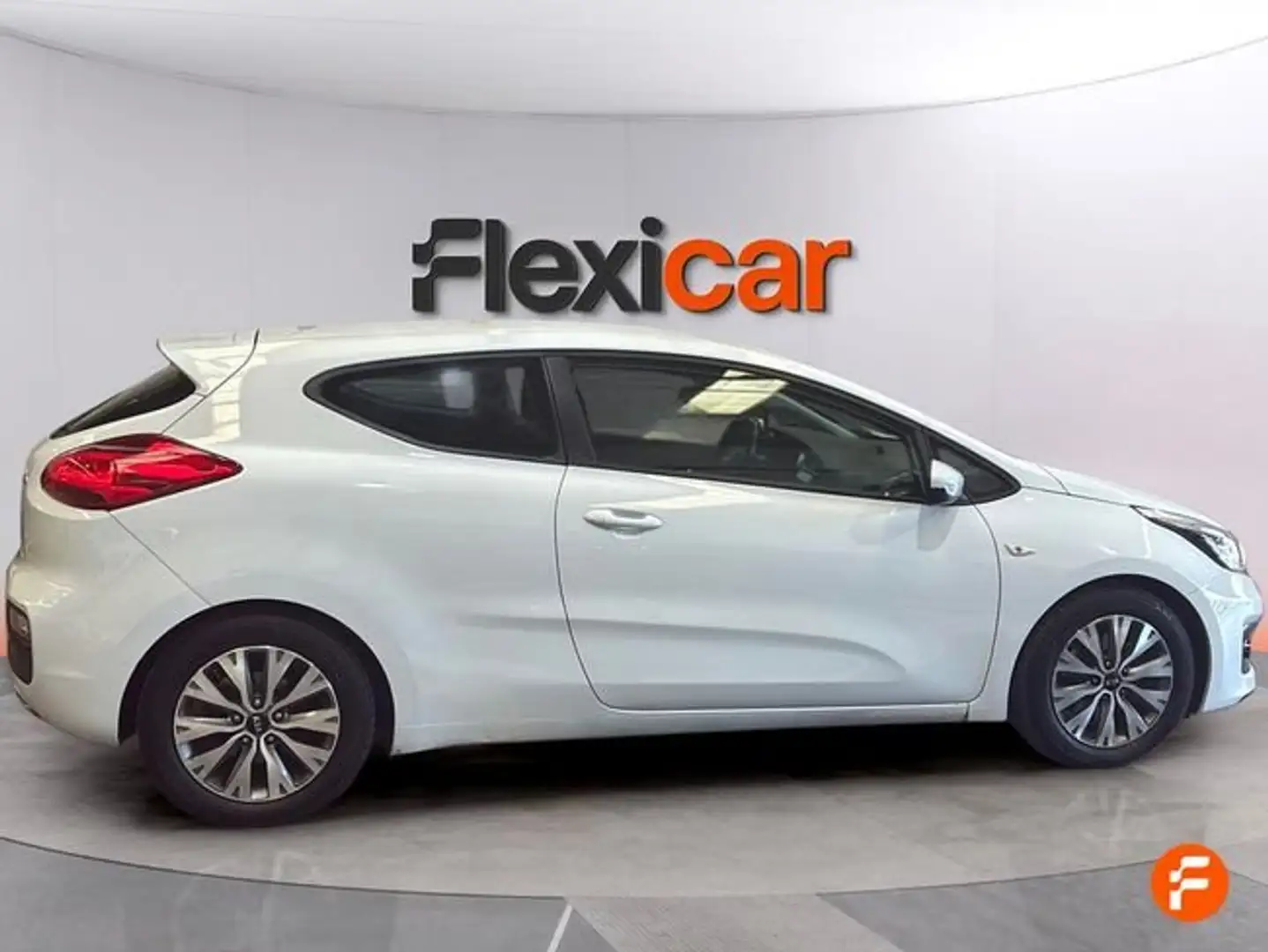 Kia 1.0 T-GDi 88kW (120CV) Drive Eco-Dynam Blanco - 2