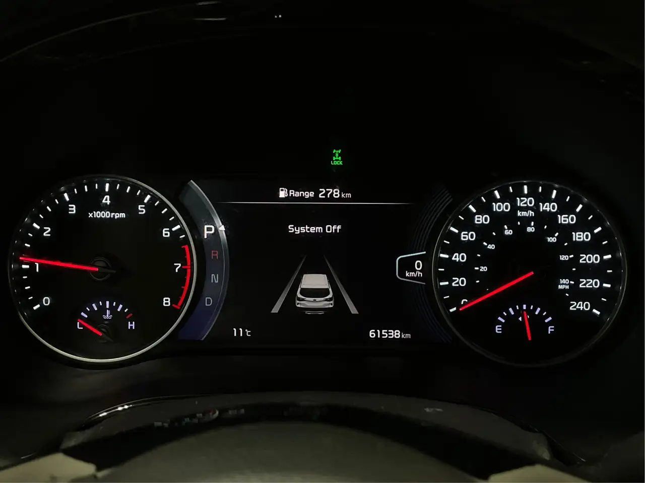 Kia Seltos снимка Kia Seltos