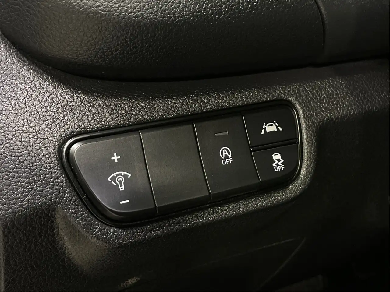 Kia Seltos снимка Kia Seltos