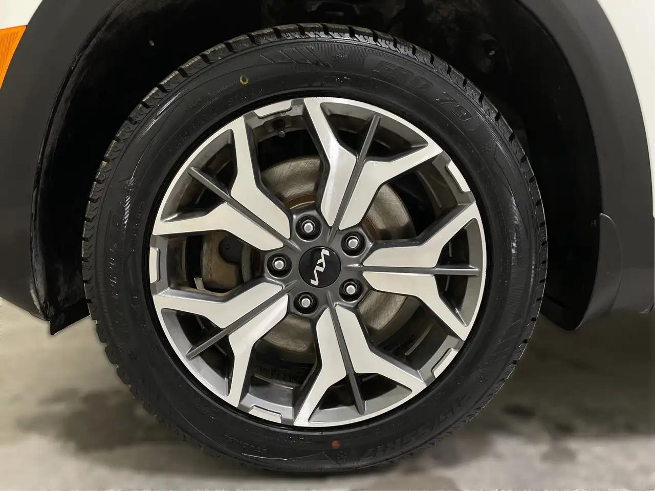 Kia Seltos снимка Kia Seltos