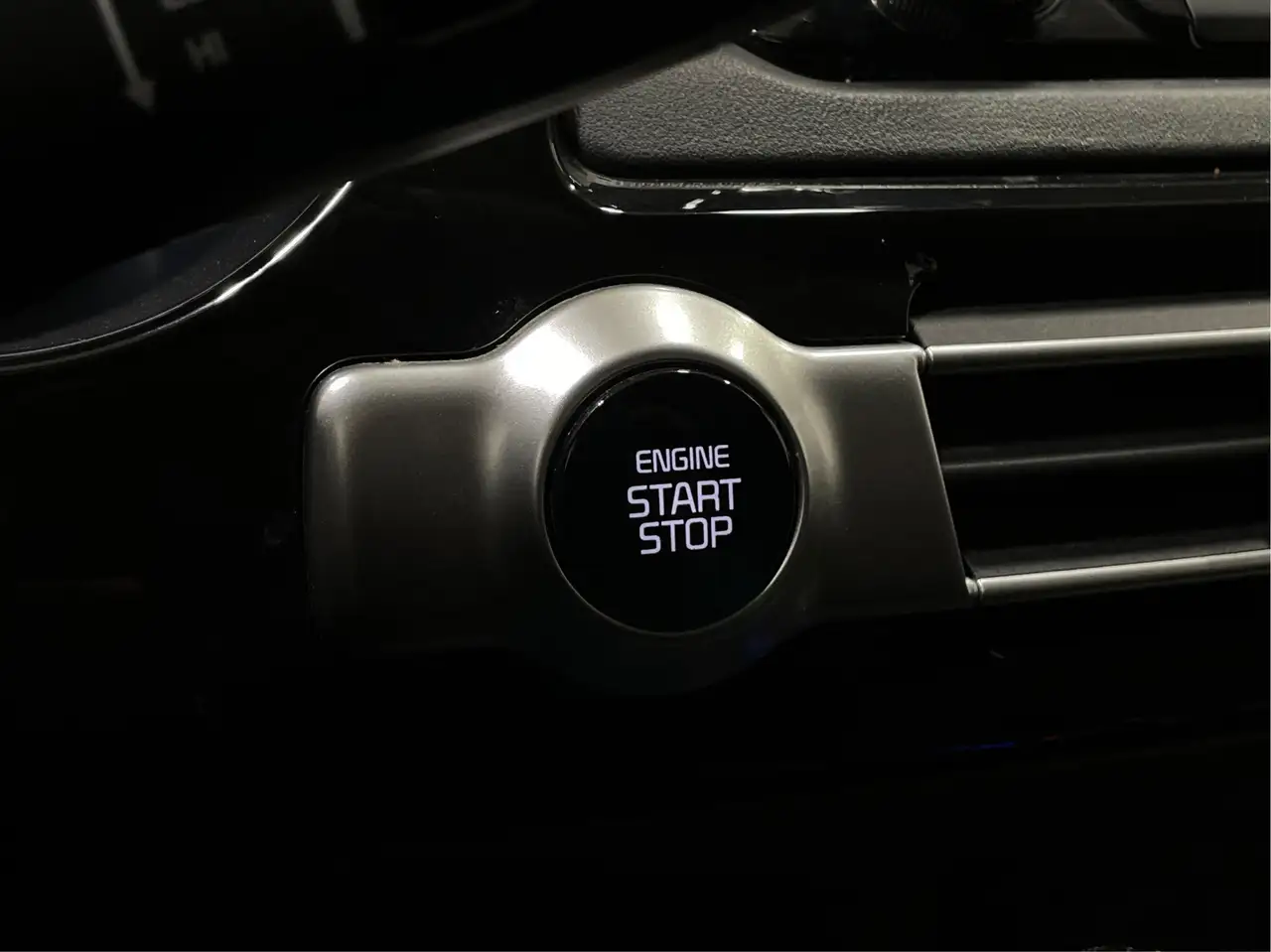 Kia Seltos снимка Kia Seltos