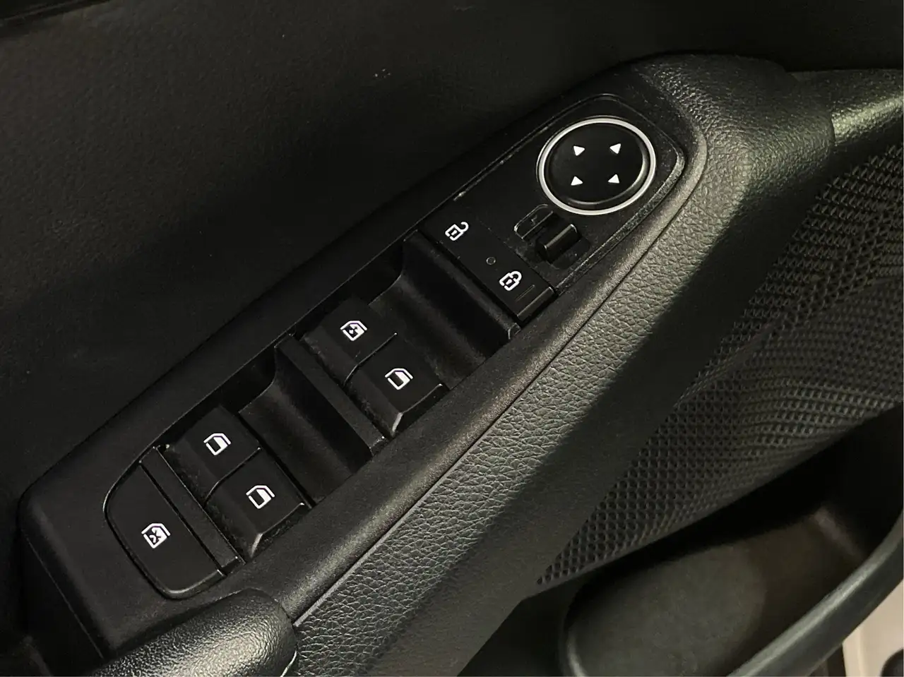 Kia Seltos снимка Kia Seltos