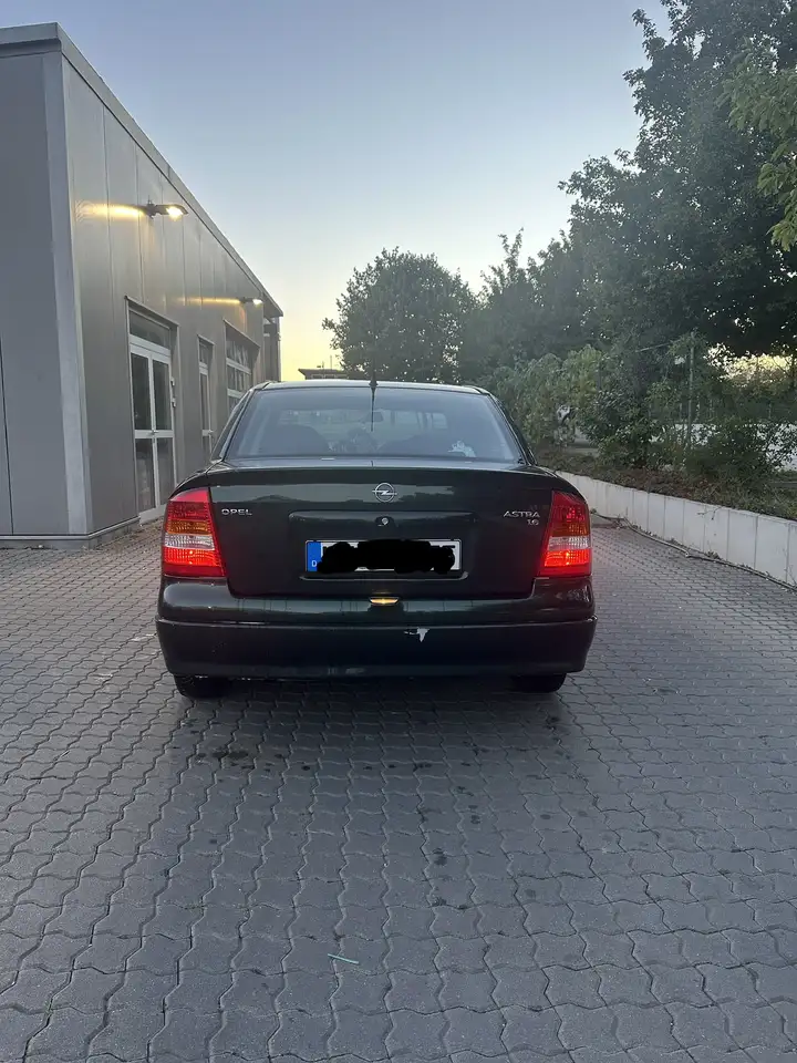 Opel Astra 1.6 Comfort, foto 8