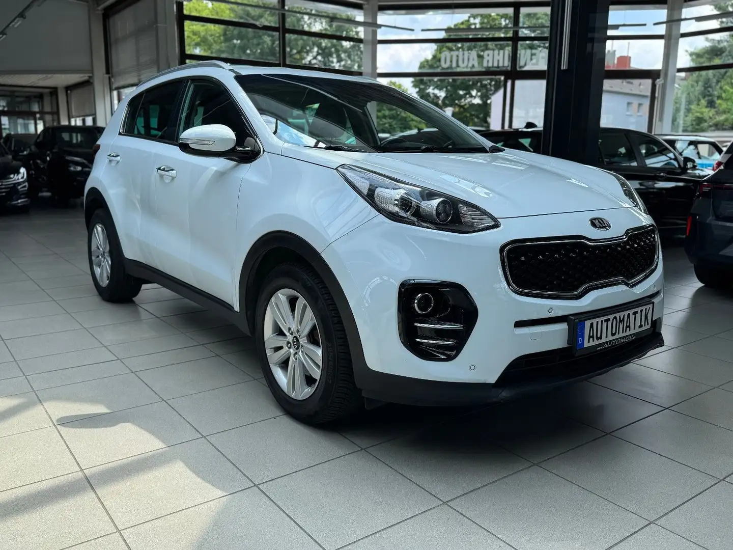 Kia Sportage 1.7 CRDI Dream Team *Automatik* Weiß - 2