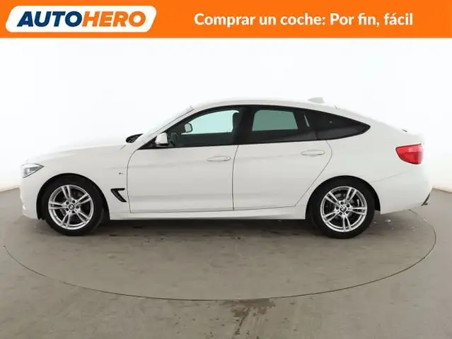 BMW 3 Series view 3