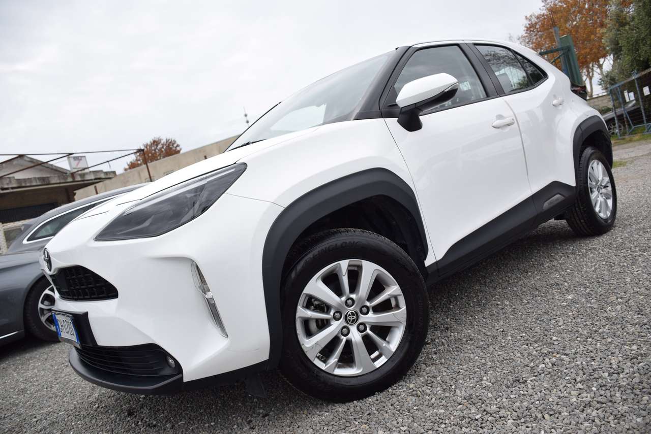 Toyota Yaris Cross 1.5Hybrid E-CVT-NAV ANDROID-ADAS- OK NEOP-UNIPRO