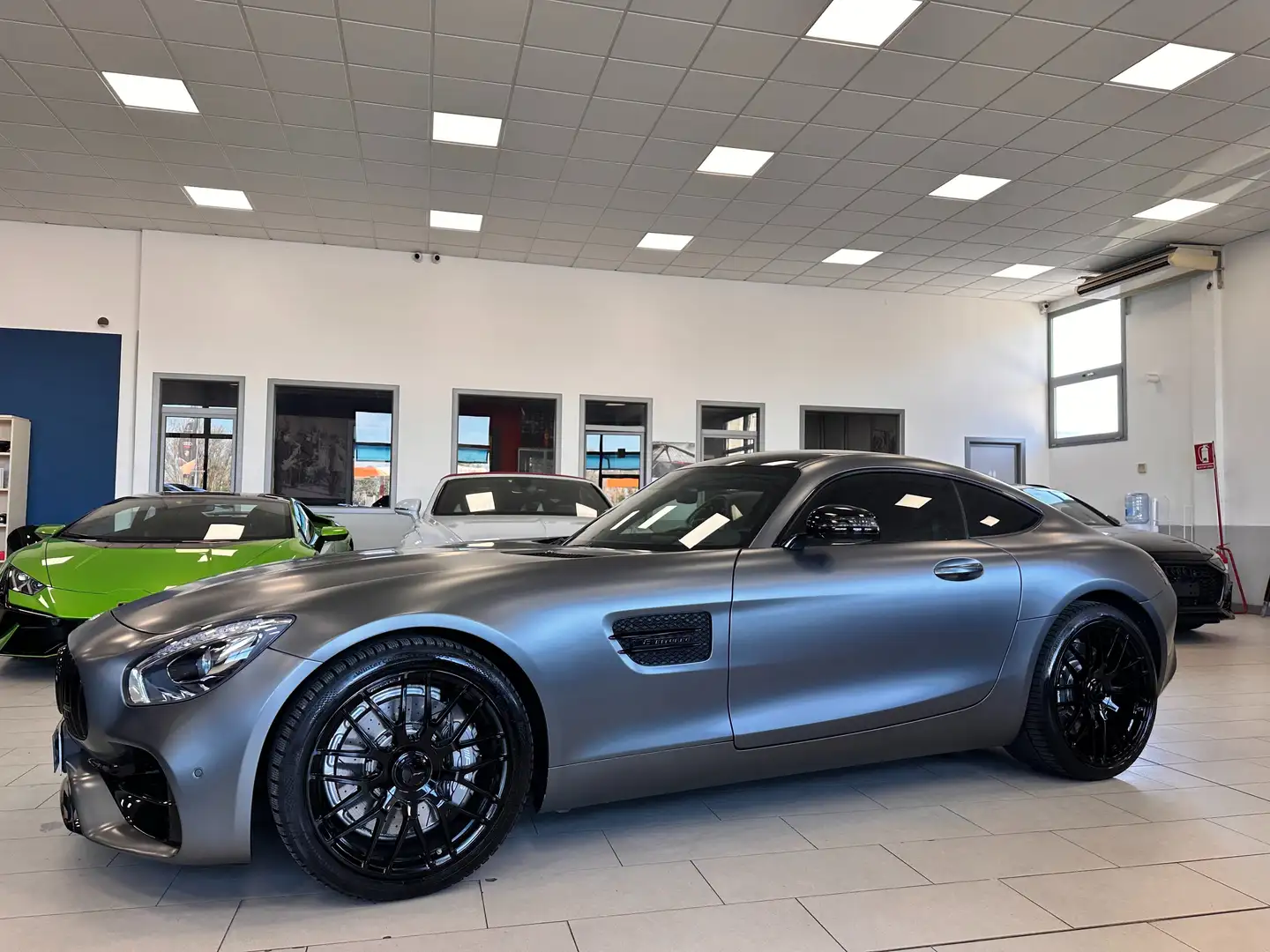 Mercedes-Benz AMG GT AMG GT 4.0 476cv auto"GAR MERCEDES 08/2025" Grau - 1