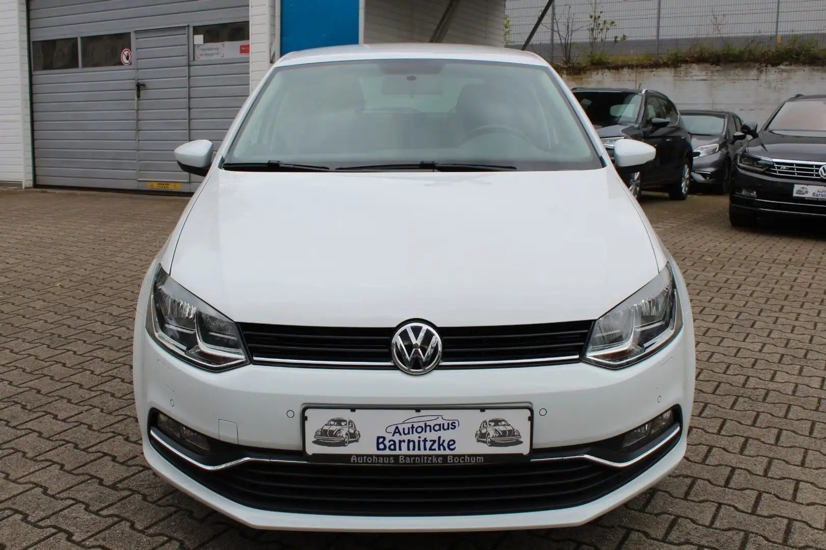 Volkswagen Polo V Allstar * Klimaauto * PDC * SZH * ALU * Blanc - 2