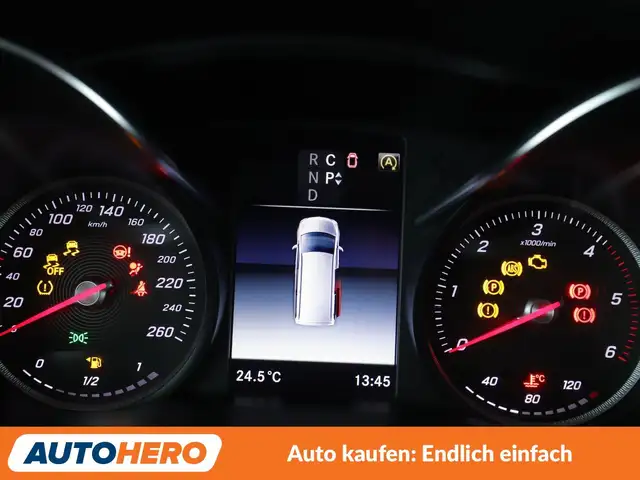 Mercedes-Benz V-Class view 20