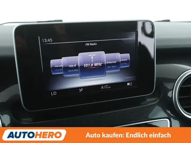 Mercedes-Benz V-Class view 22