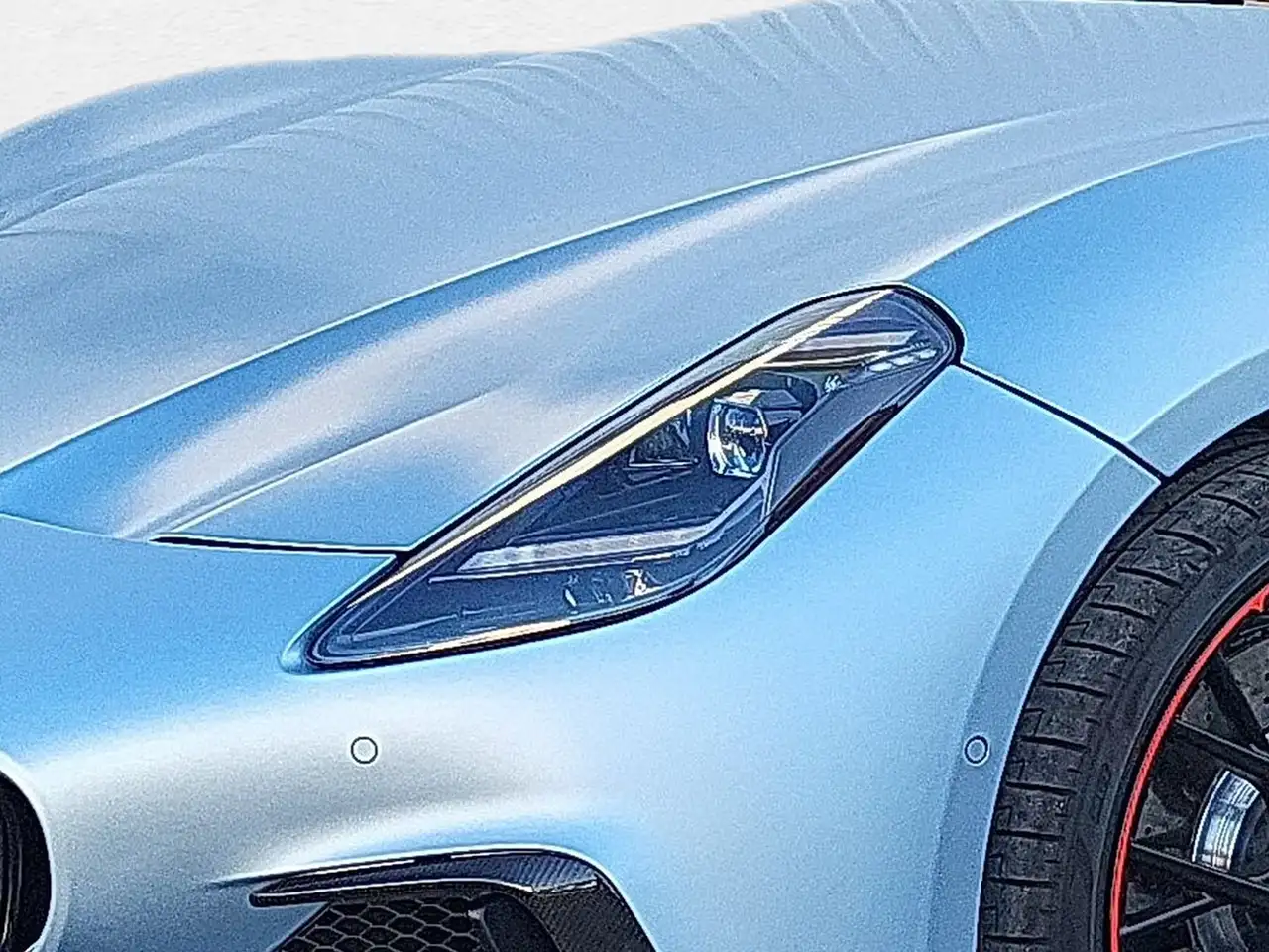 Maserati GranTurismo 2023 — фото 9