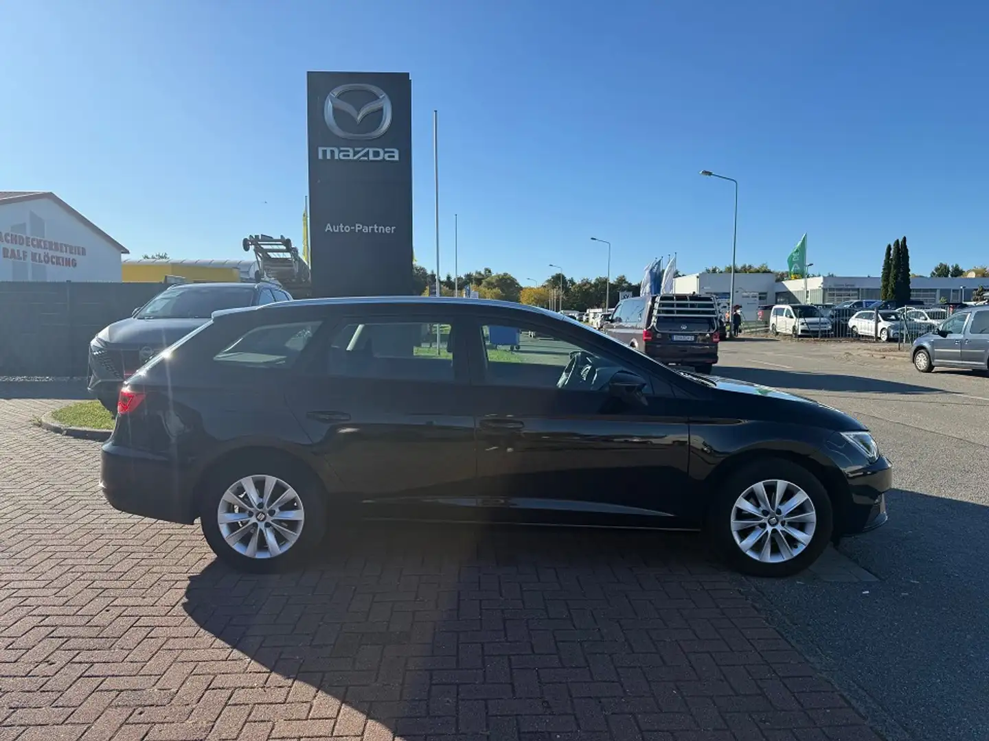 SEAT Leon ST 1.0 TSI OPF Style Voll-LED LM PDC Schwarz - 2