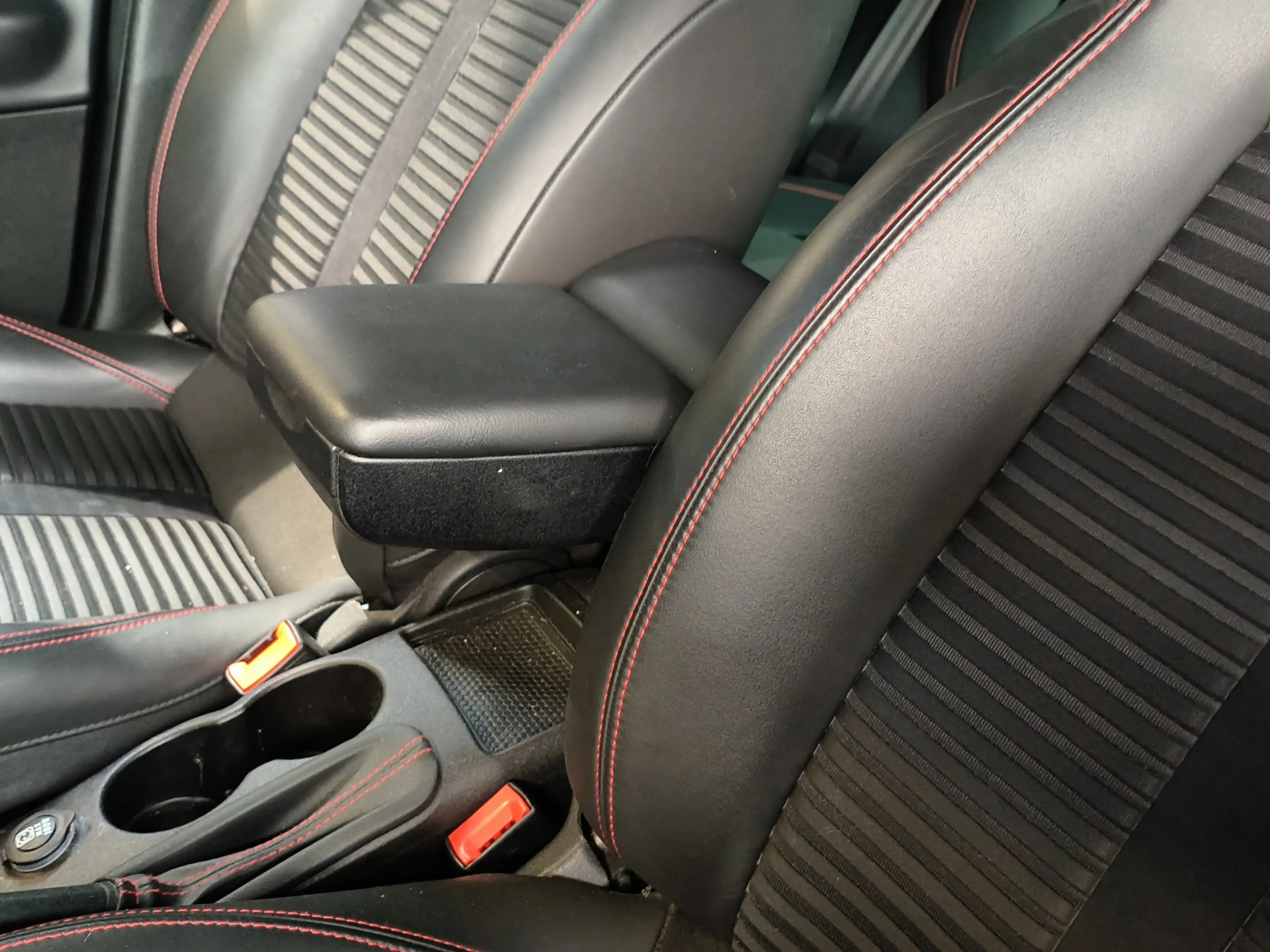 Alfa Romeo Giulietta 1.4 T Business Executive Automaat Rijklaar + 12 ma — photo 21