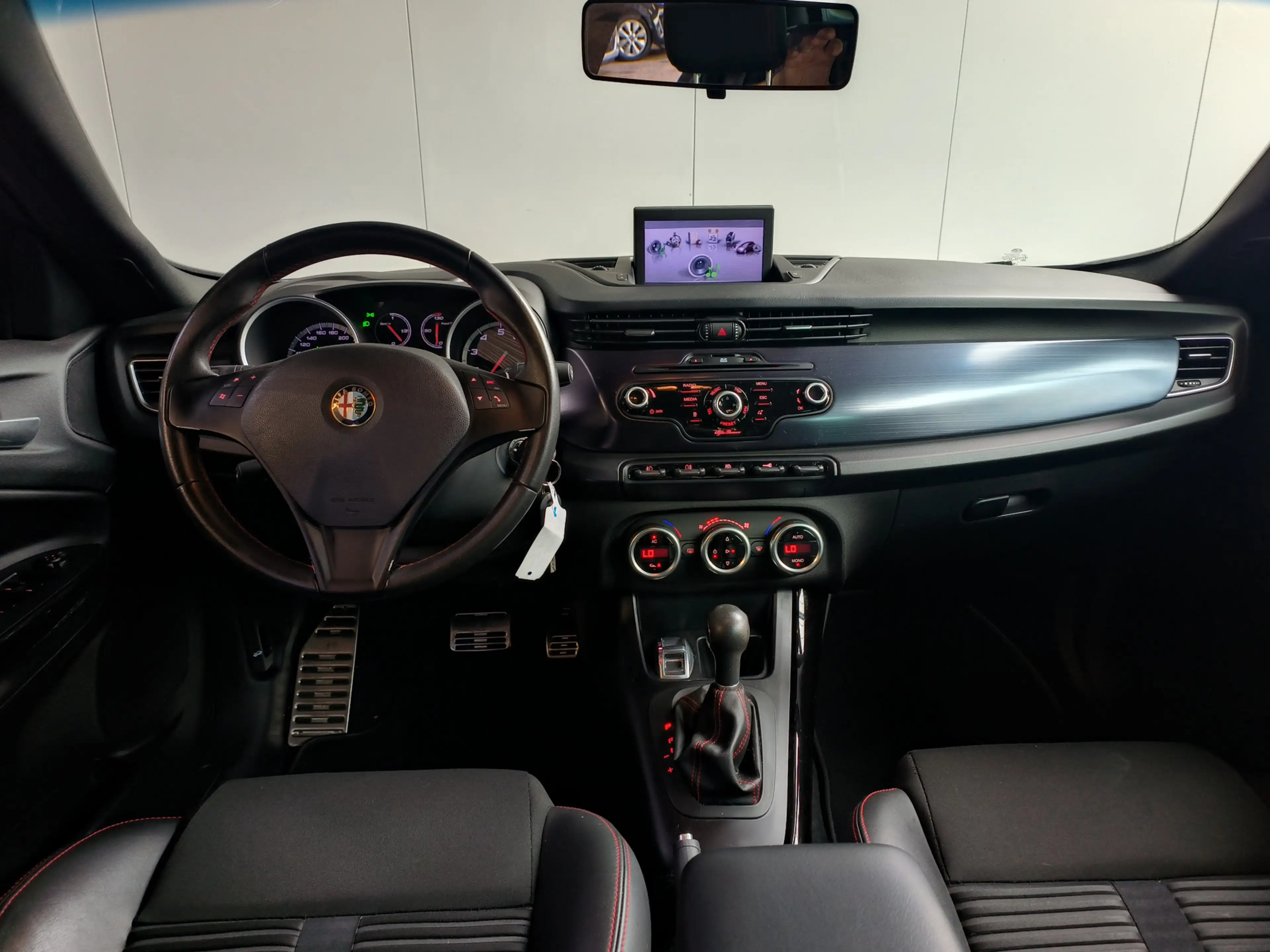 Alfa Romeo Giulietta 1.4 T Business Executive Automaat Rijklaar + 12 ma — photo 10