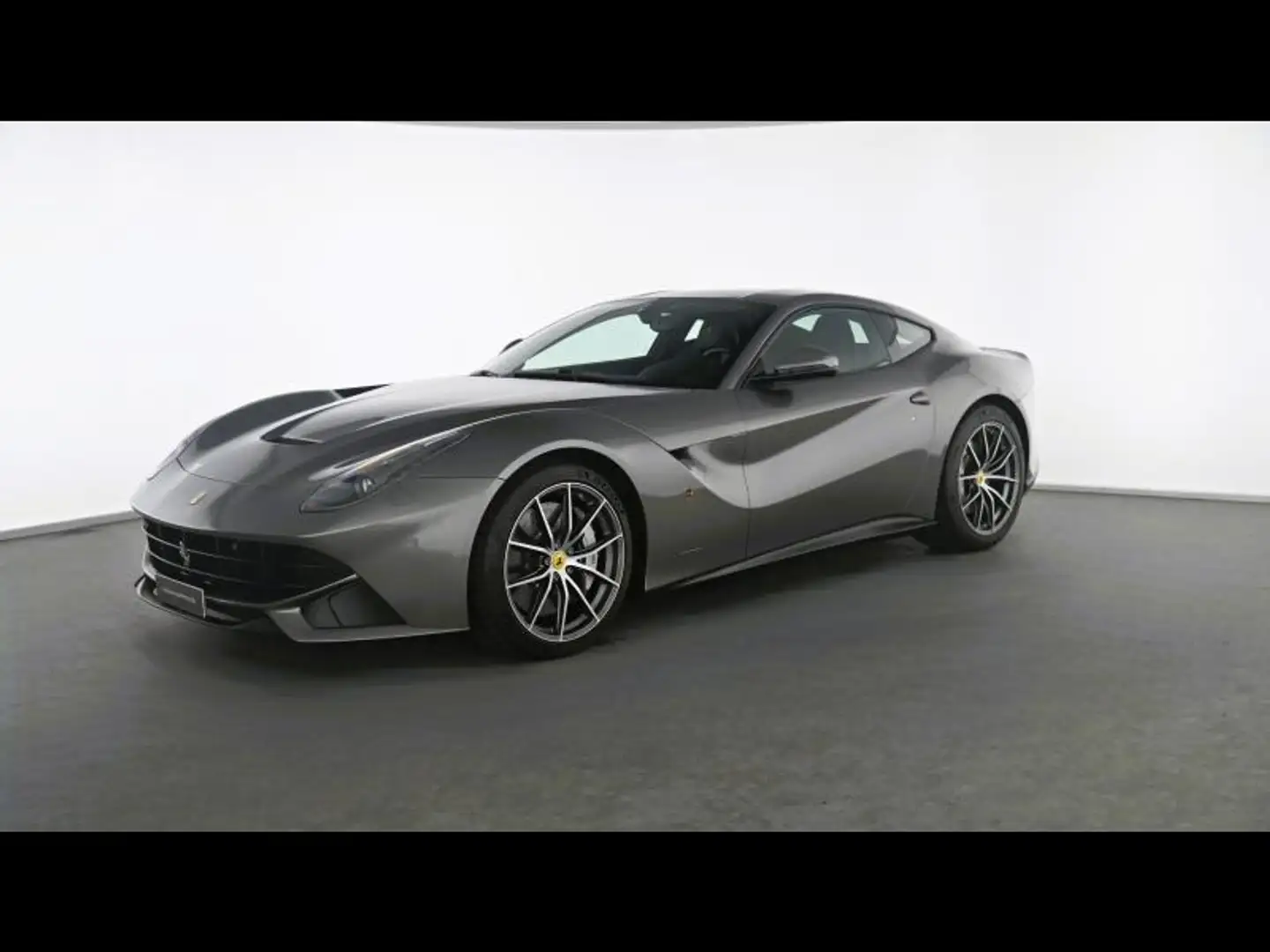 Ferrari F12 V12 6.3 740ch Grijs - 1