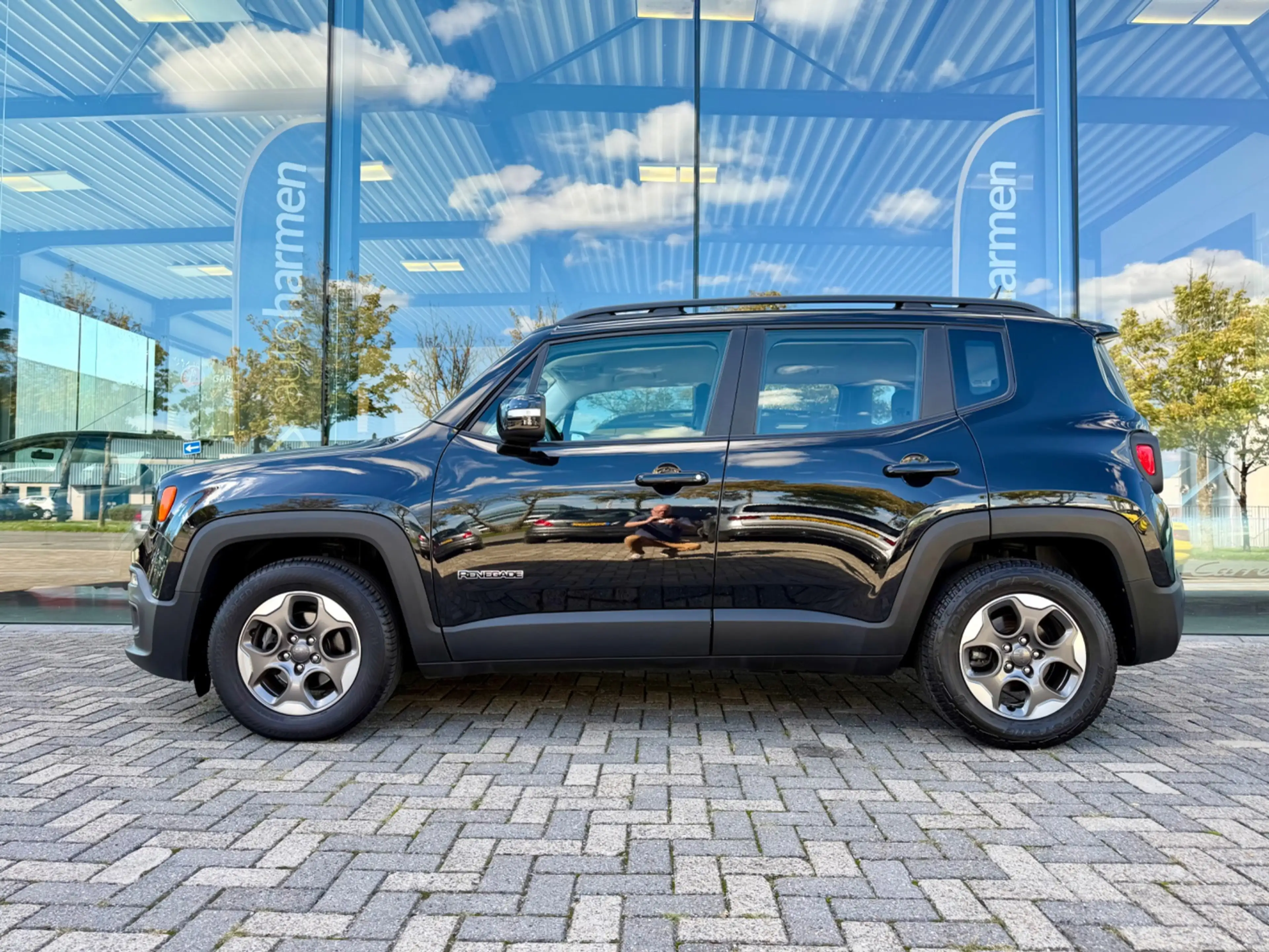 Jeep Renegade 1.4 automaat MultiAir Longitude, NAP, Navi, Cruise — photo 5