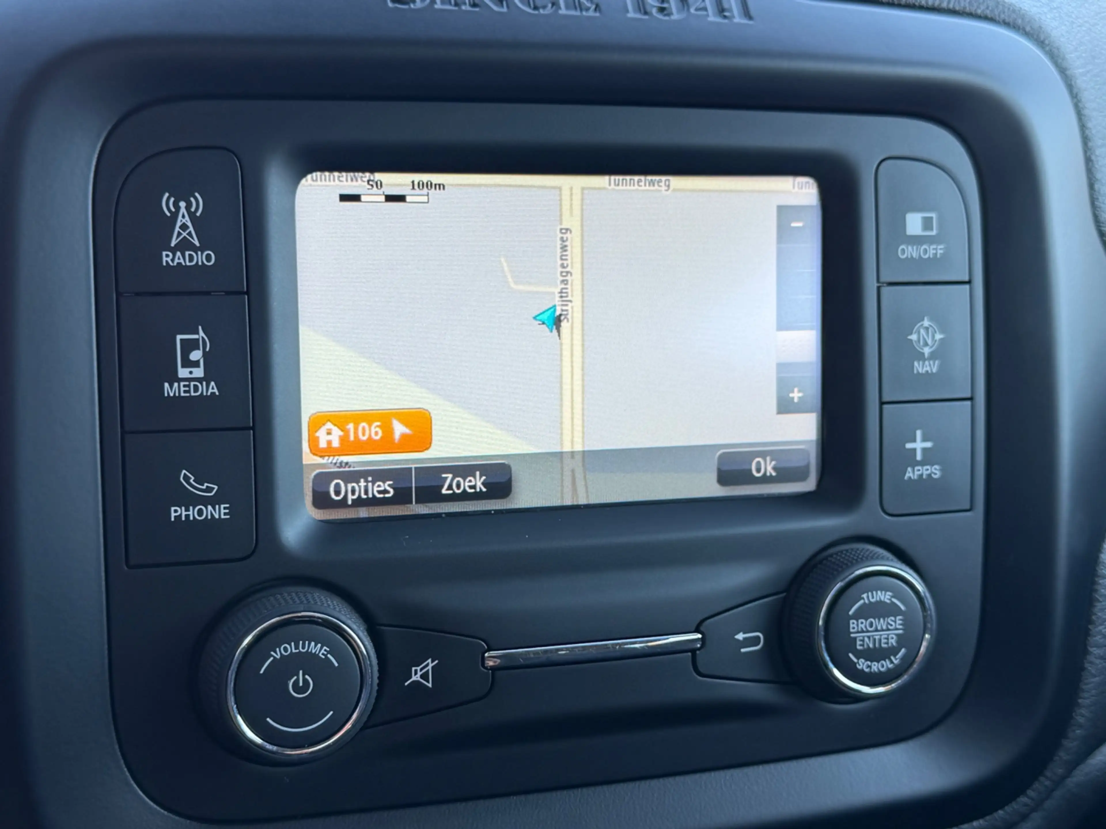 Jeep Renegade 1.4 automaat MultiAir Longitude, NAP, Navi, Cruise — photo 20