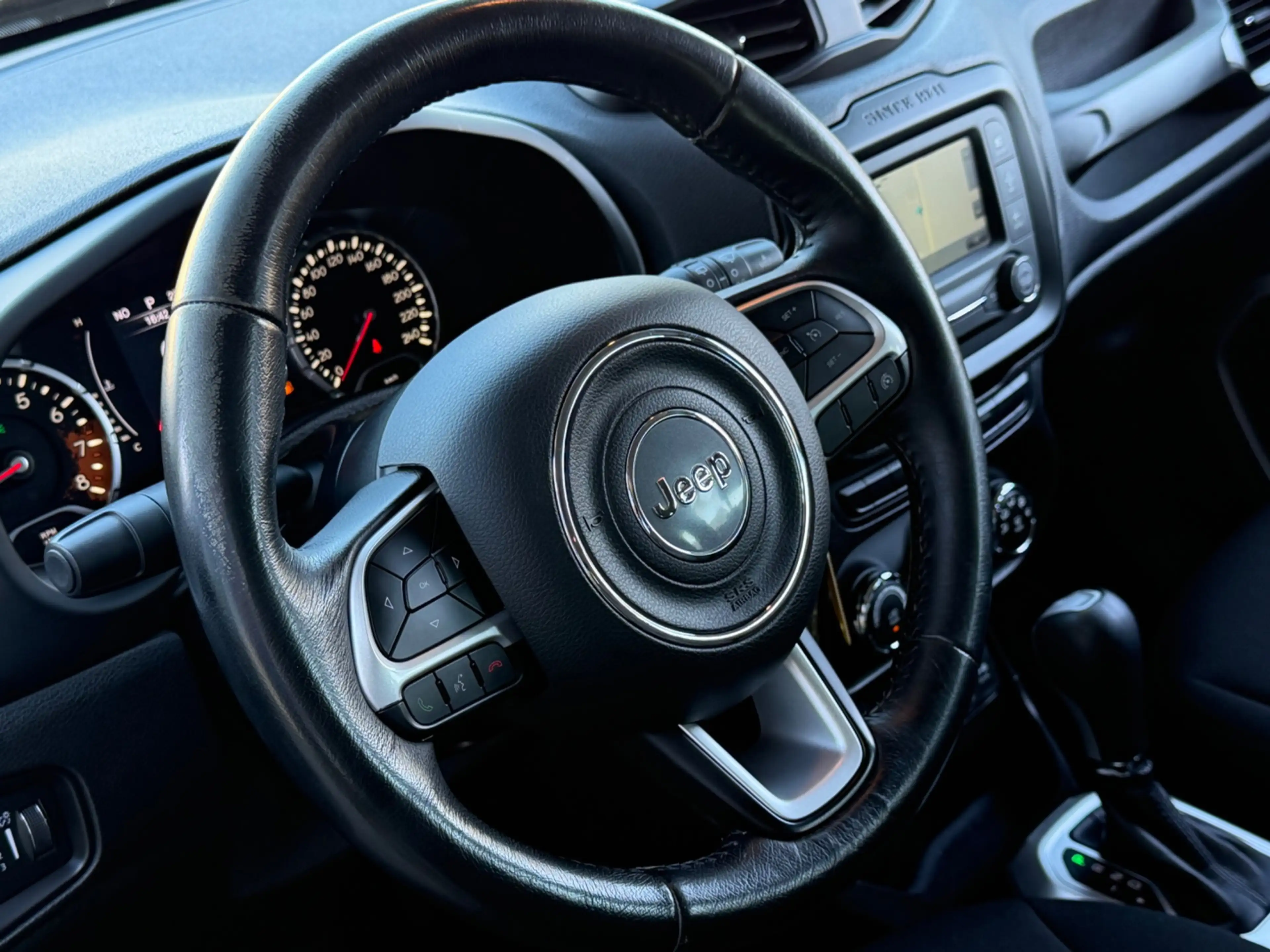 Jeep Renegade 1.4 automaat MultiAir Longitude, NAP, Navi, Cruise — photo 7